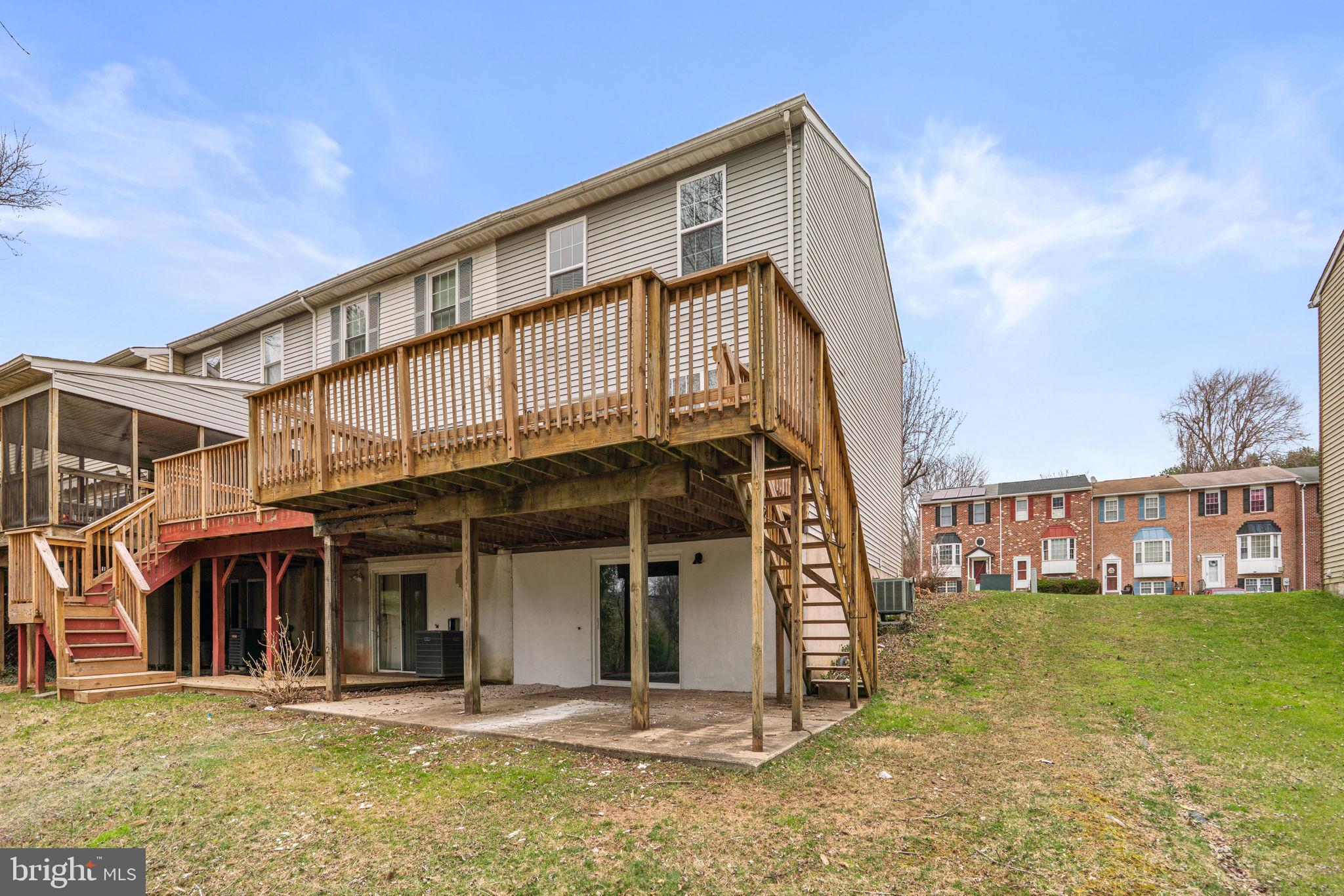 OAKHURST - Residential