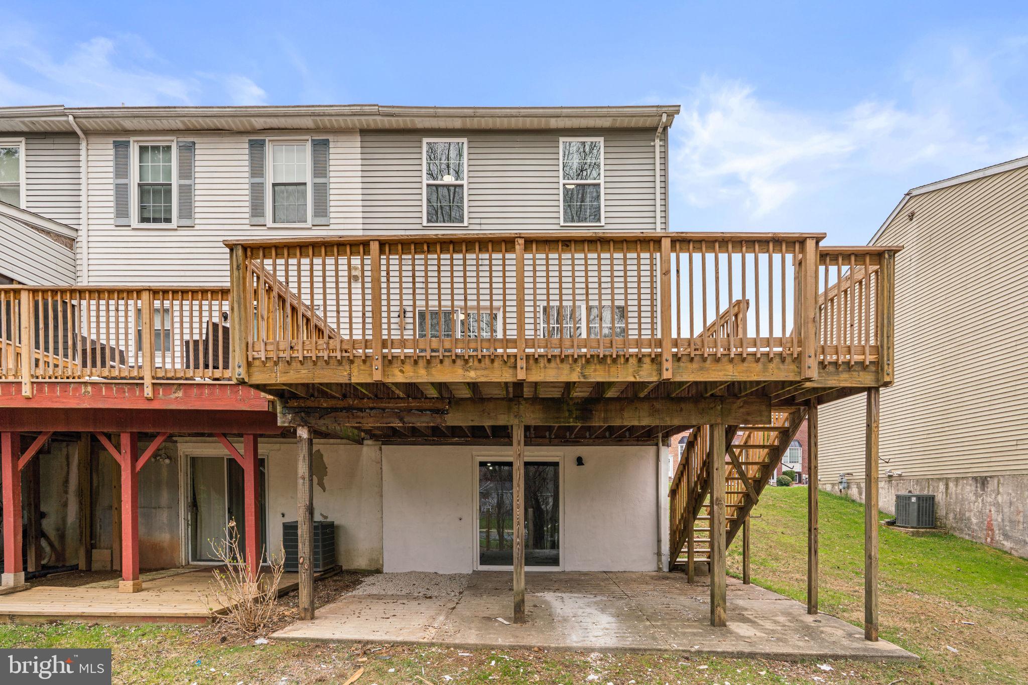 OAKHURST - Residential