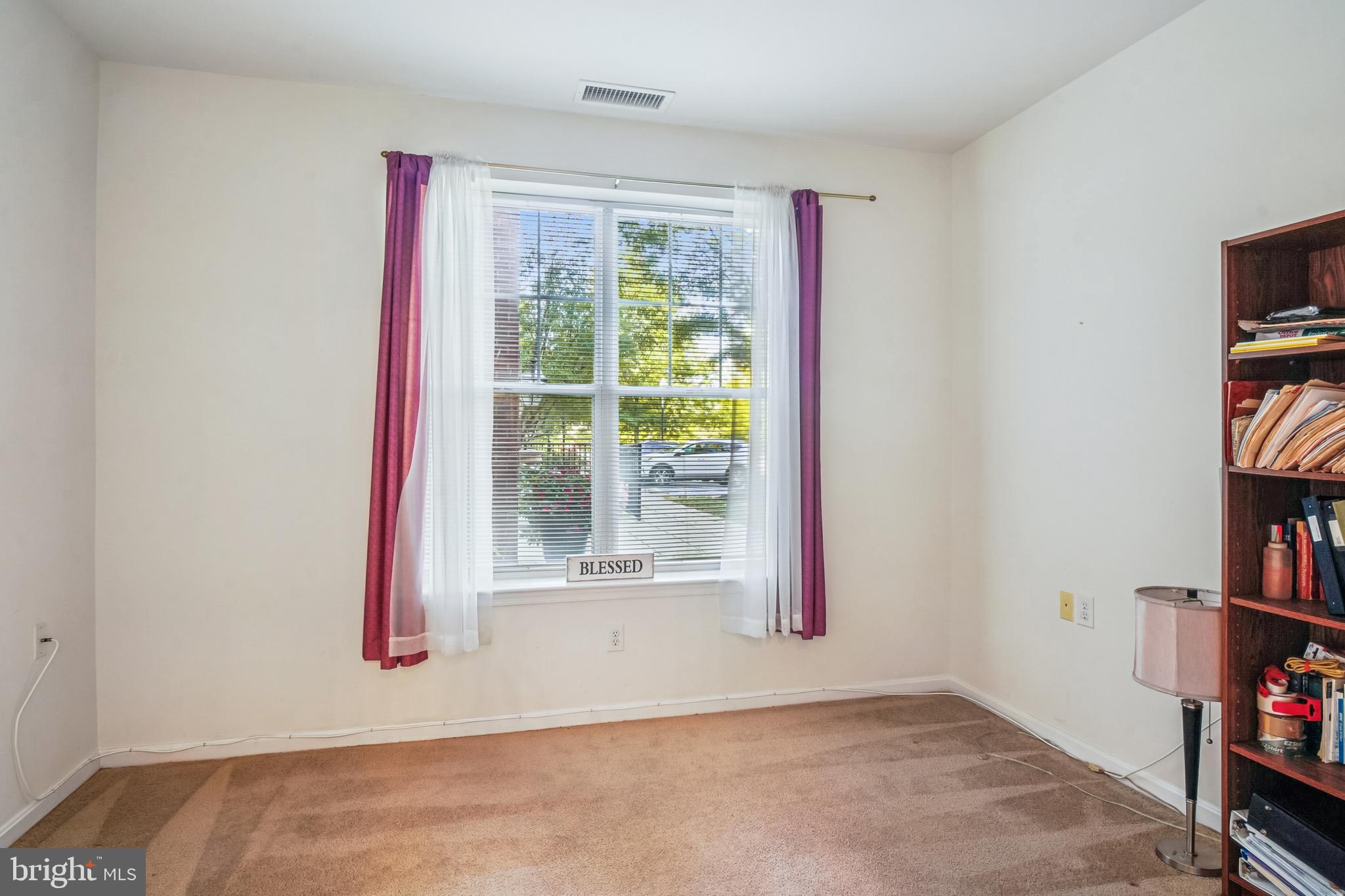 KINGS CROSSING - Residential