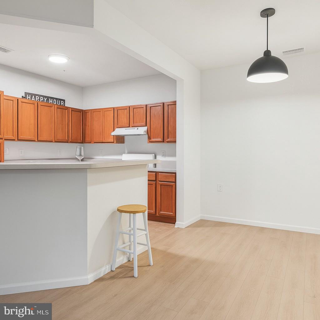 KINGS CROSSING - Residential