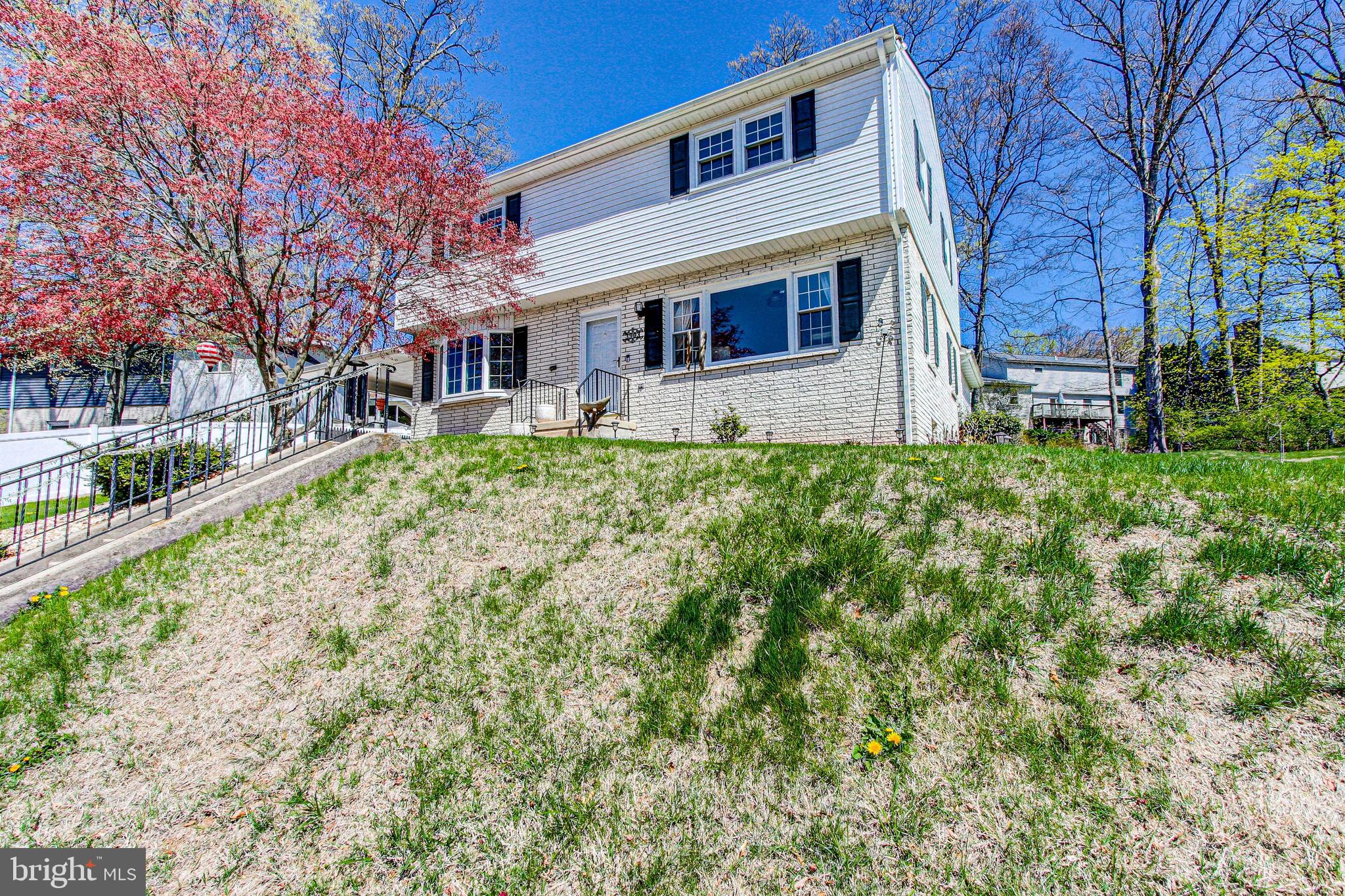 3903 KLINE AVENUE