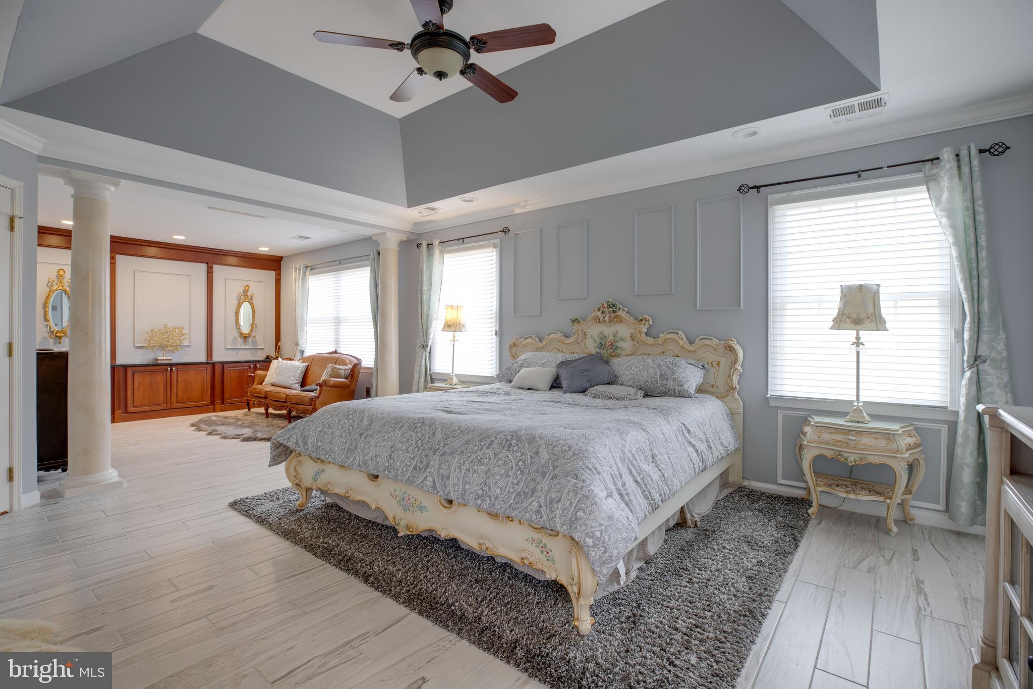 FAIR LAKES CHASE - Residential