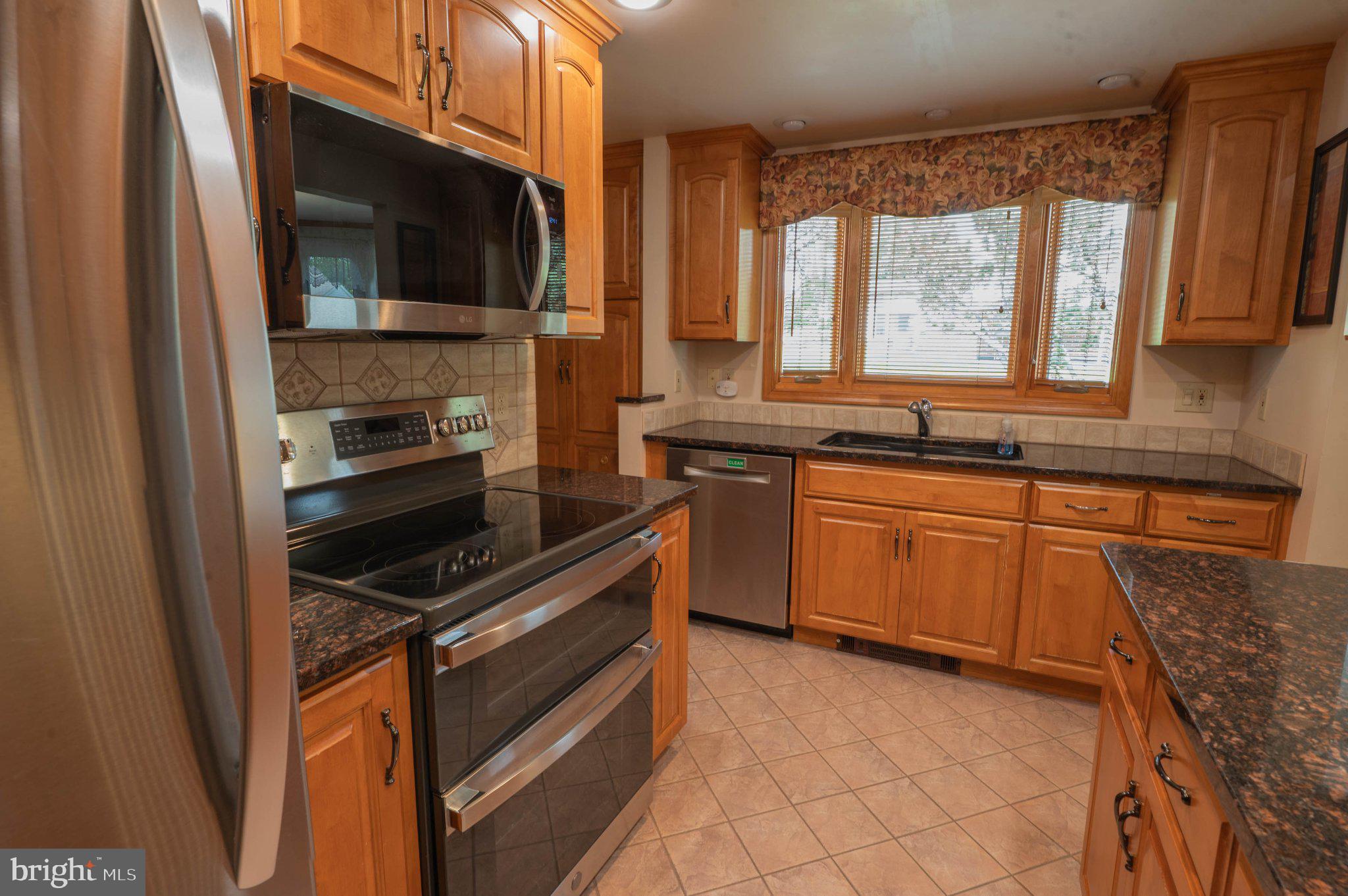 30 N 38TH STREET