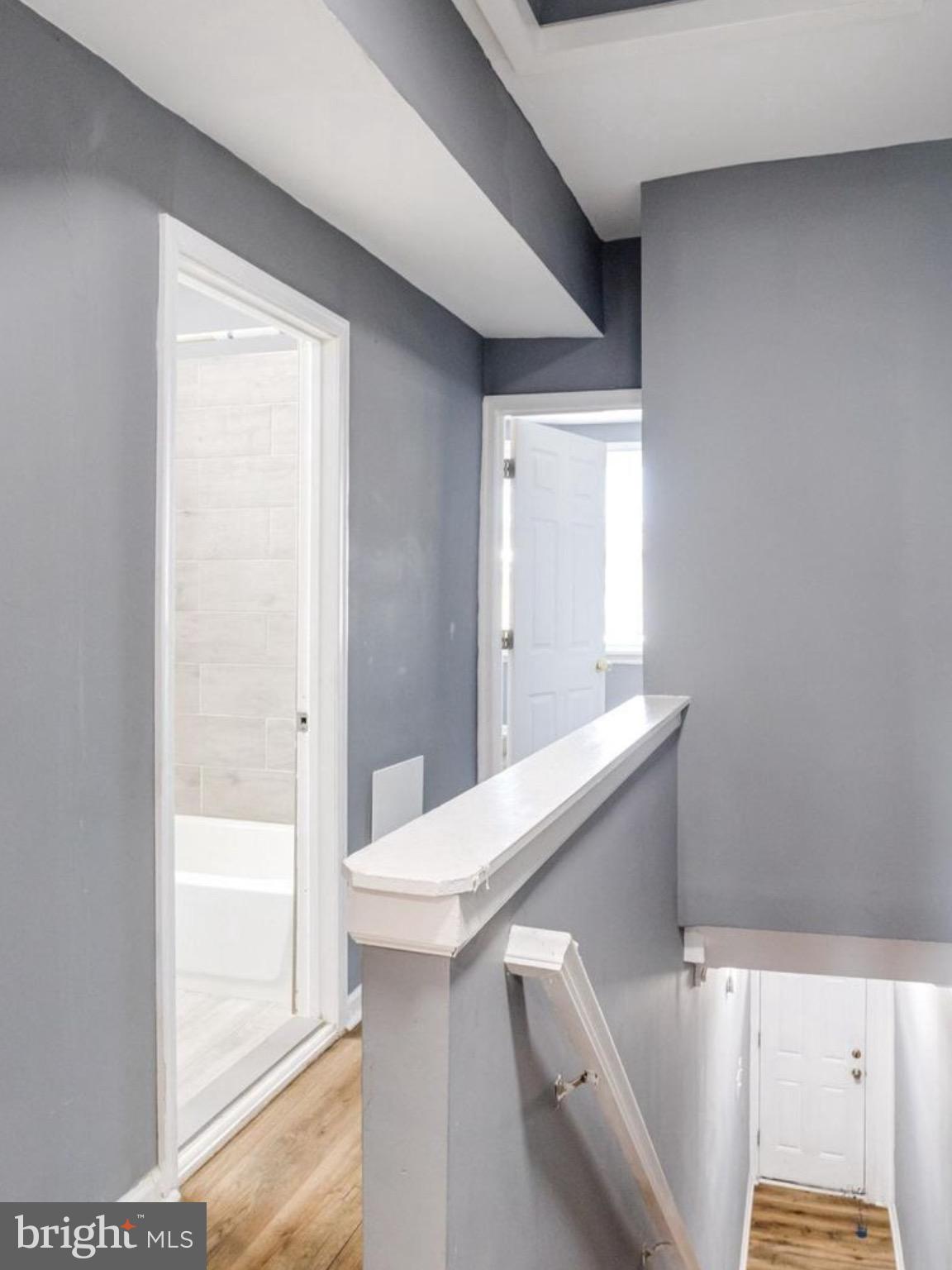 1617 MORELAND AVENUE B