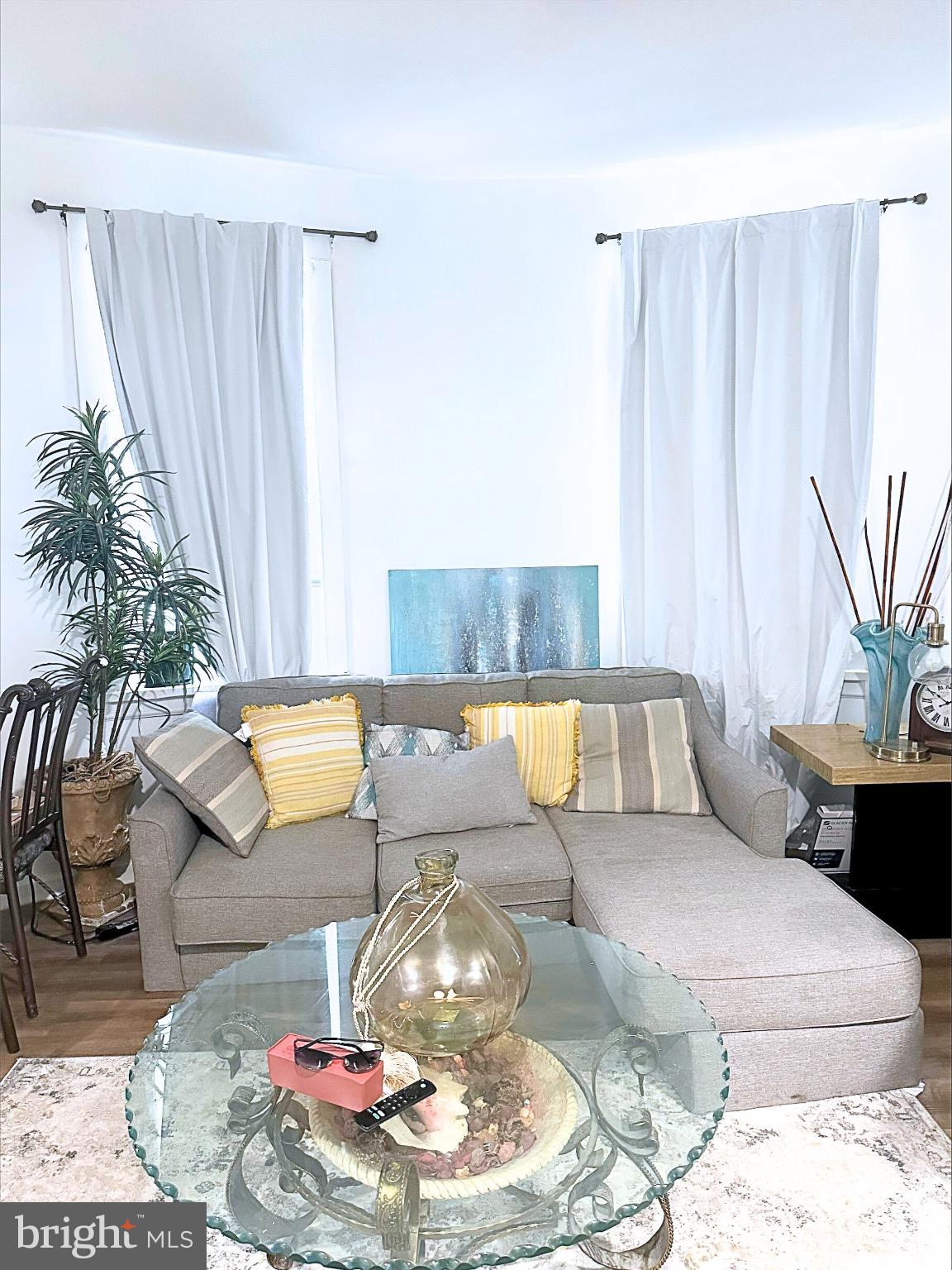 1617 MORELAND AVENUE B