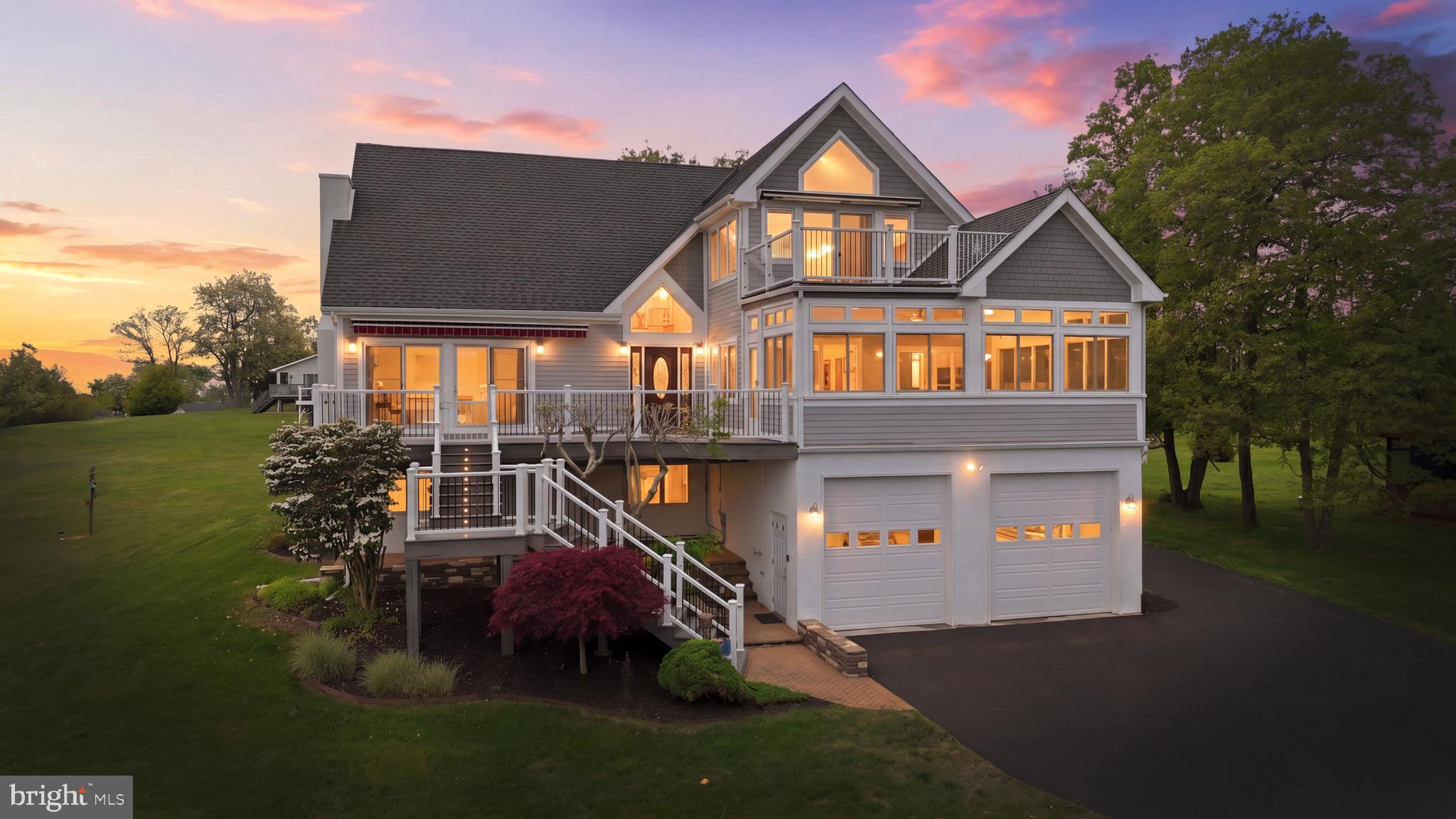 160 CLIFFVIEW DRIVE
