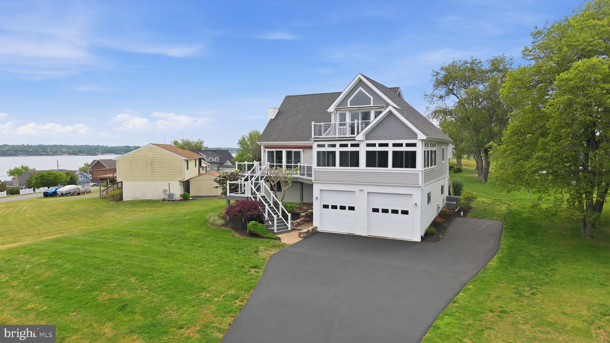 160 CLIFFVIEW DRIVE