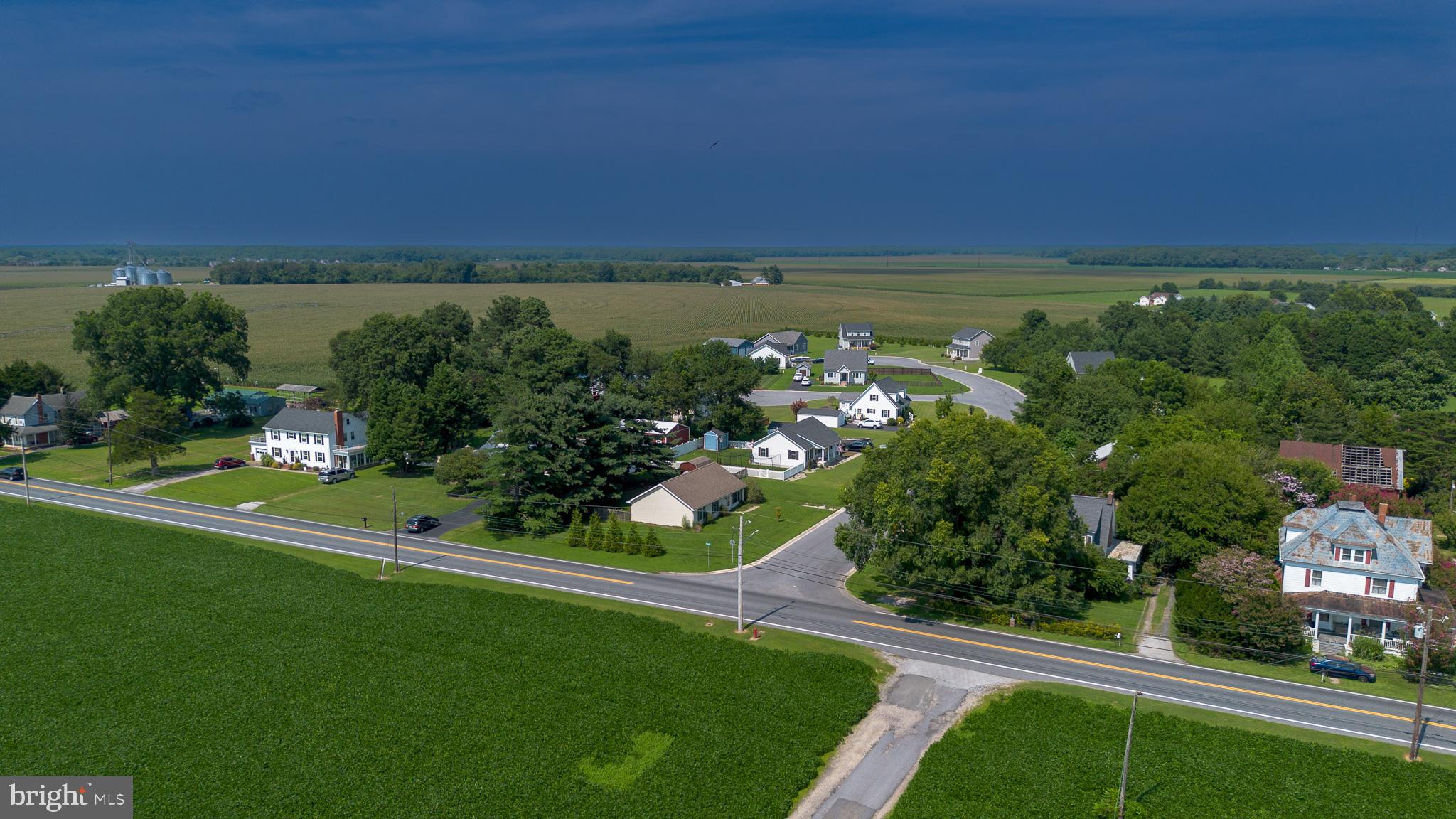VILLAGE GREEN - Residential