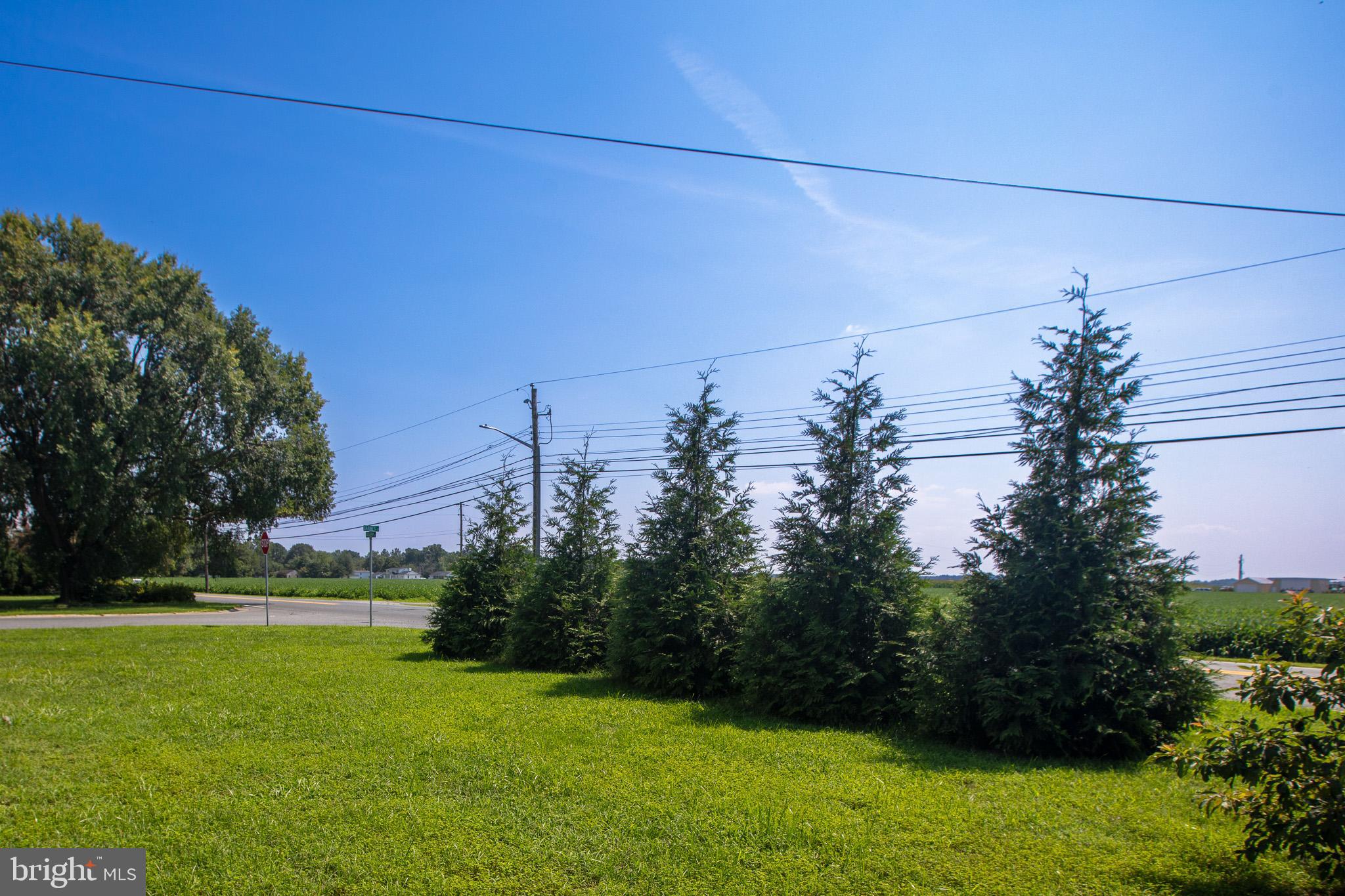 VILLAGE GREEN - Residential