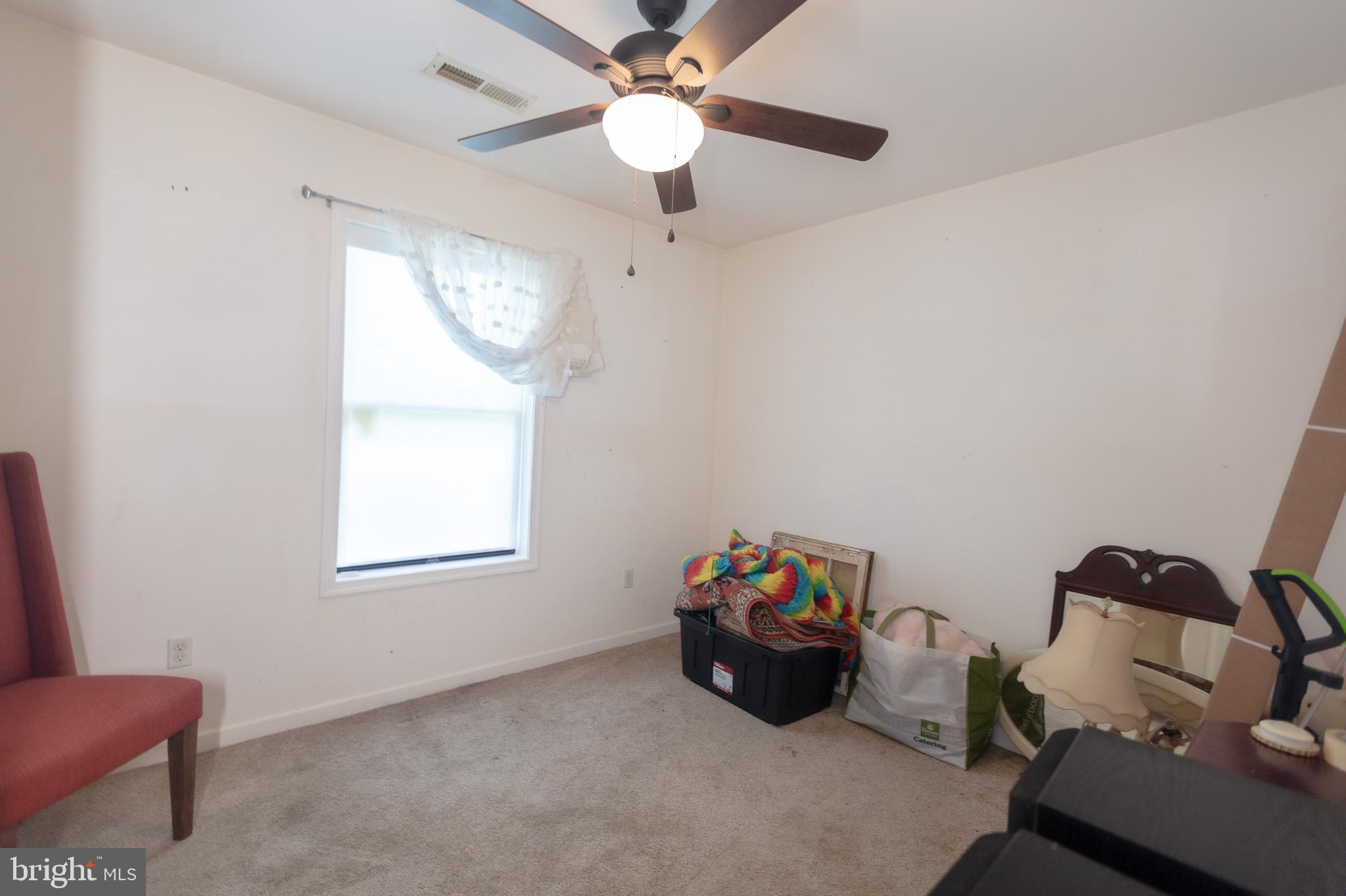 VILLAGE GREEN - Residential