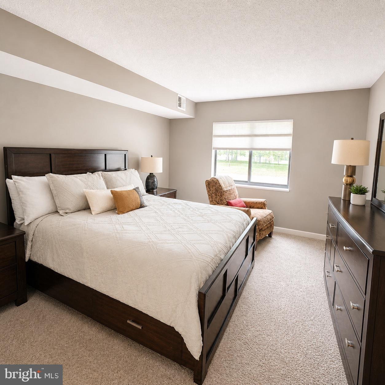 GREENS AT LEISURE WORLD - Residential