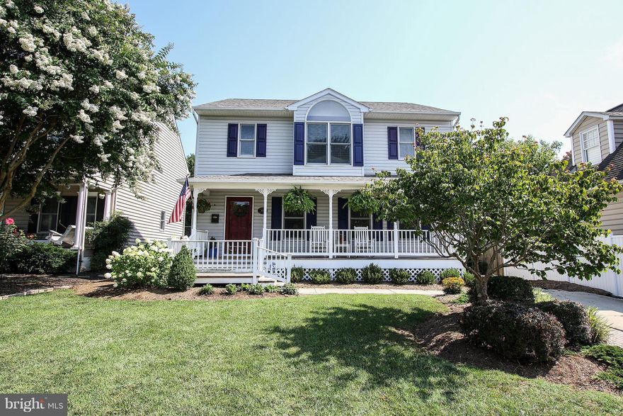 Fabulous Pristine Home in sought after Homewood. Beautiful Hardwood floors on main level and bedroom level. Great Open floor plan. Updated kitchen with Stainless appliances & Granite counters. Large master with new master bath and large closets. Finished lower level with bedroom and full bath with plenty of storage. Large landscaped yard fully fenced in with two gates. Great deck for entertaining!