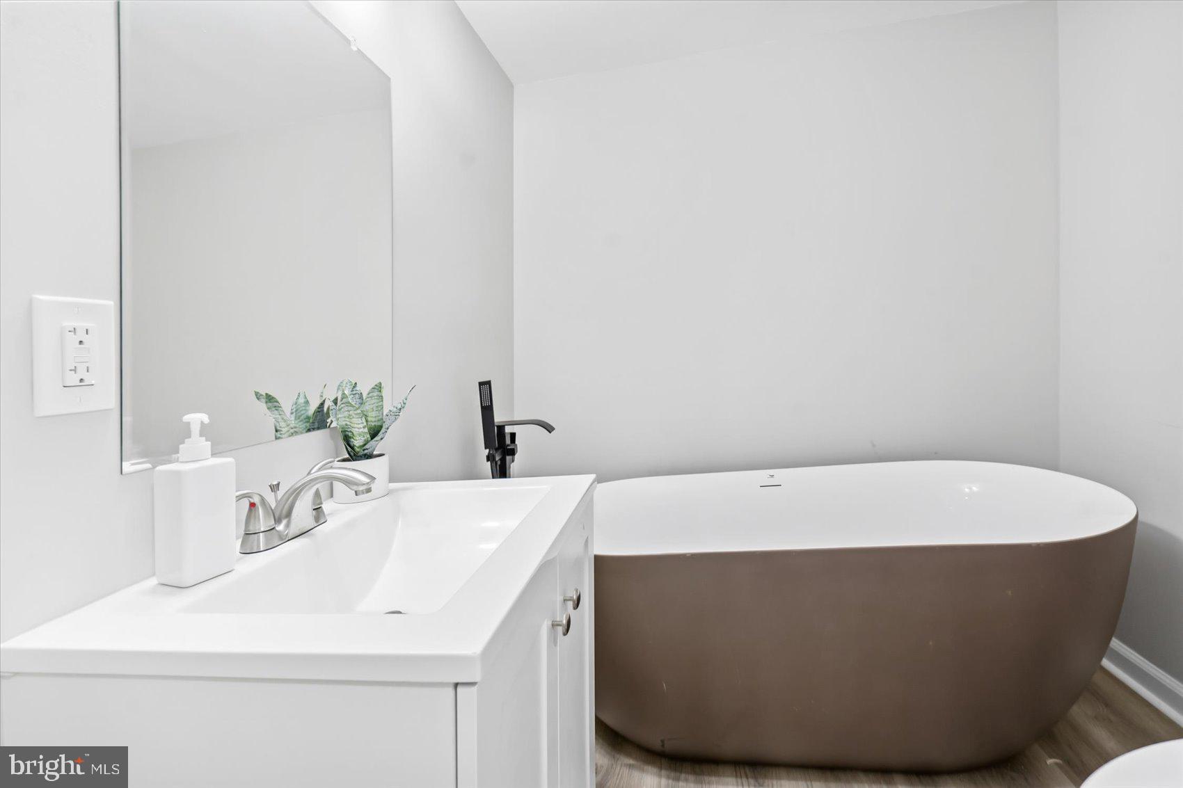 DUVALL TERRACE - Residential