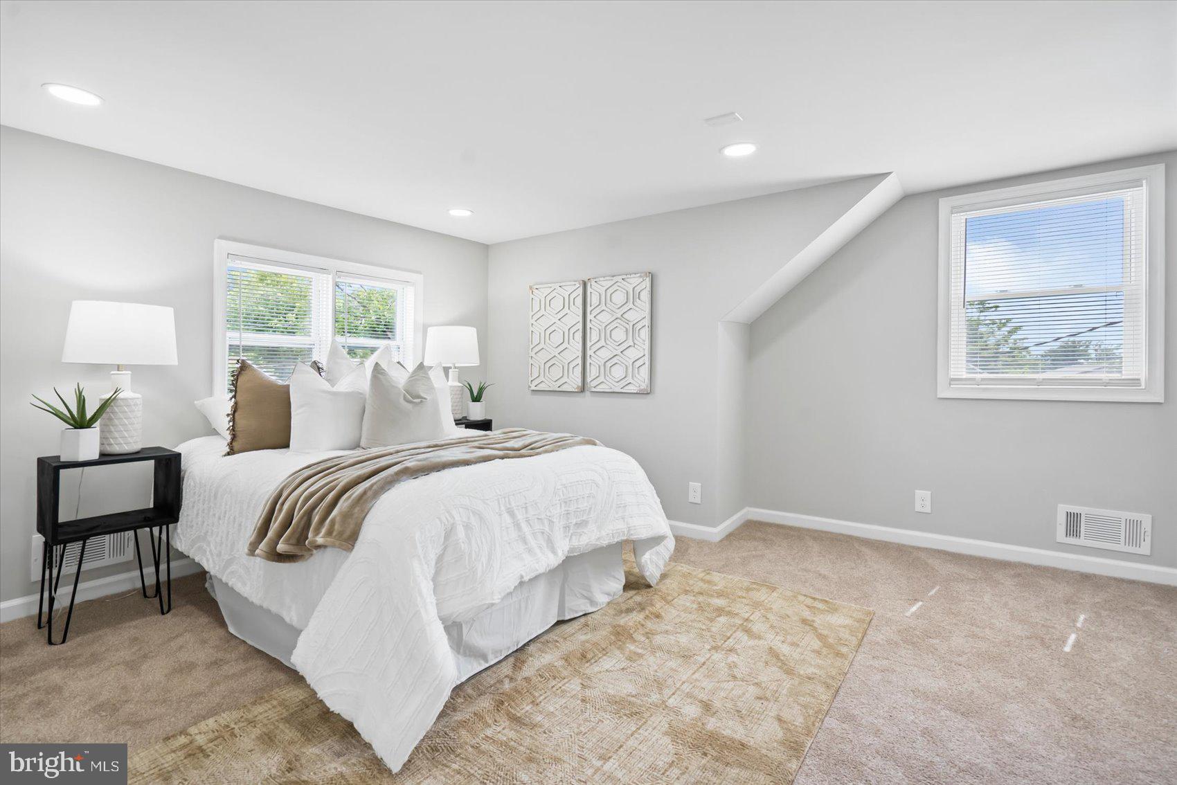 DUVALL TERRACE - Residential