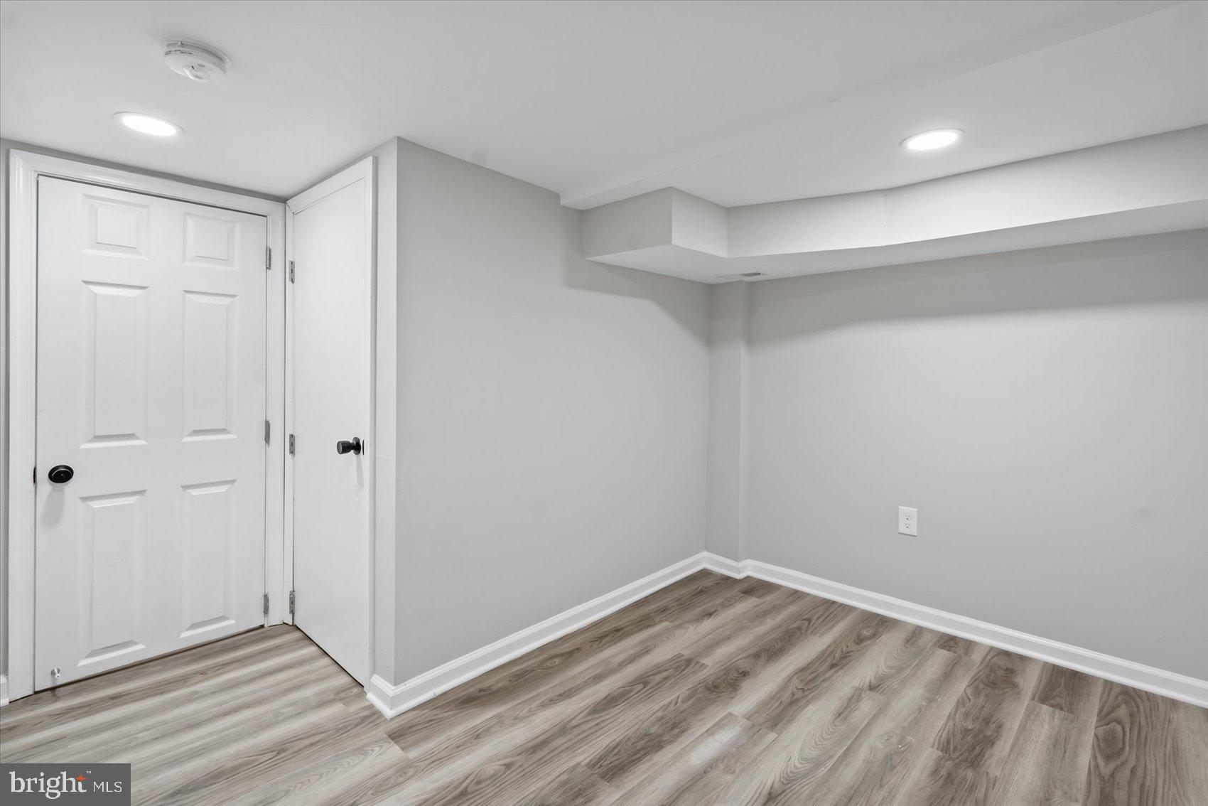 DUVALL TERRACE - Residential