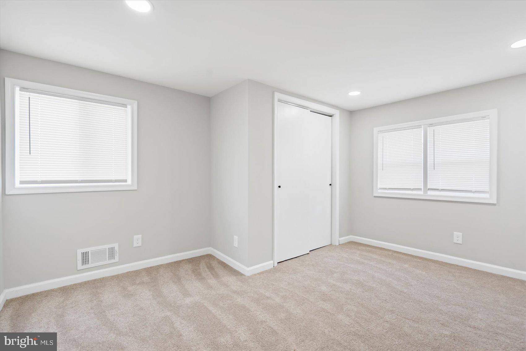 DUVALL TERRACE - Residential