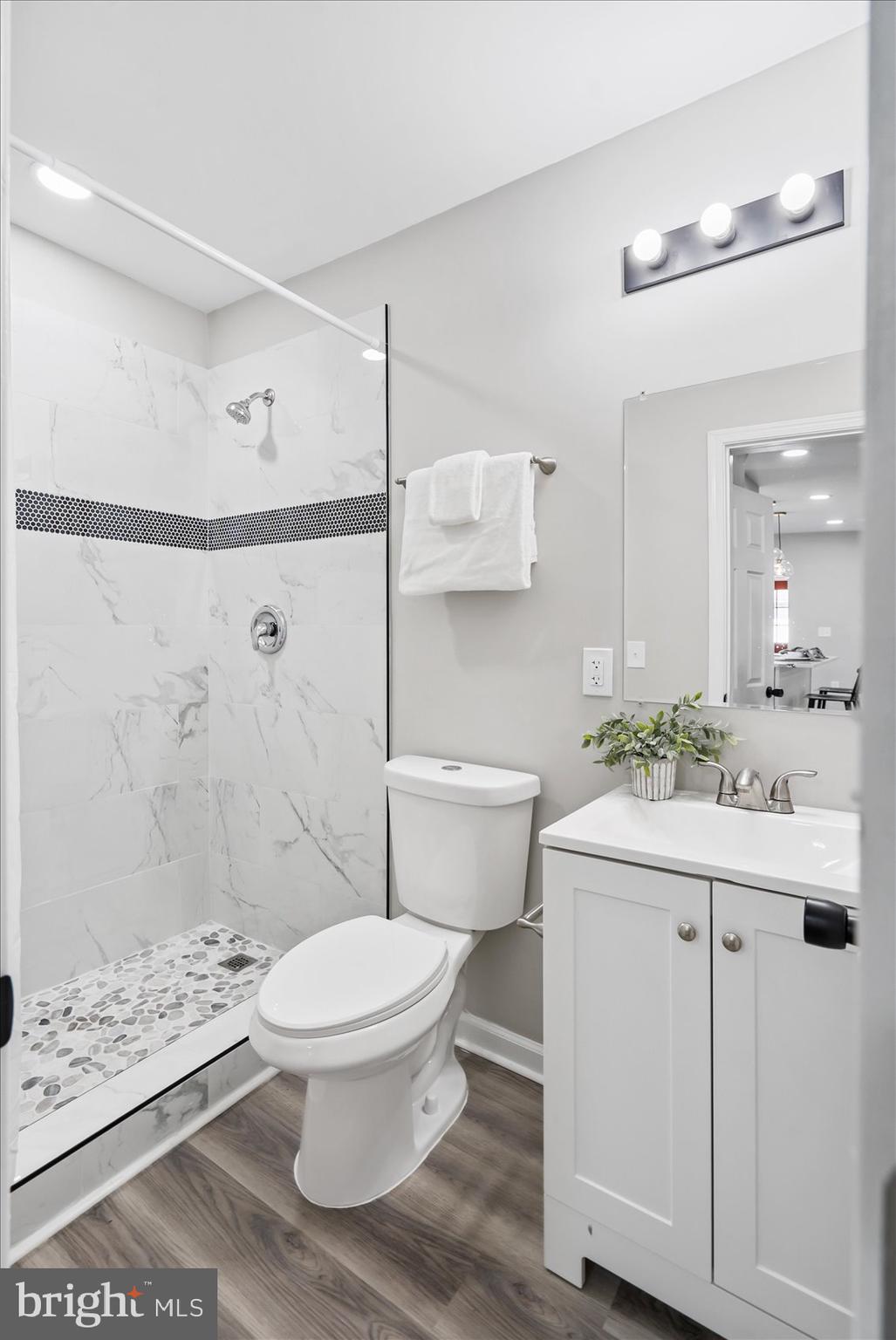 DUVALL TERRACE - Residential