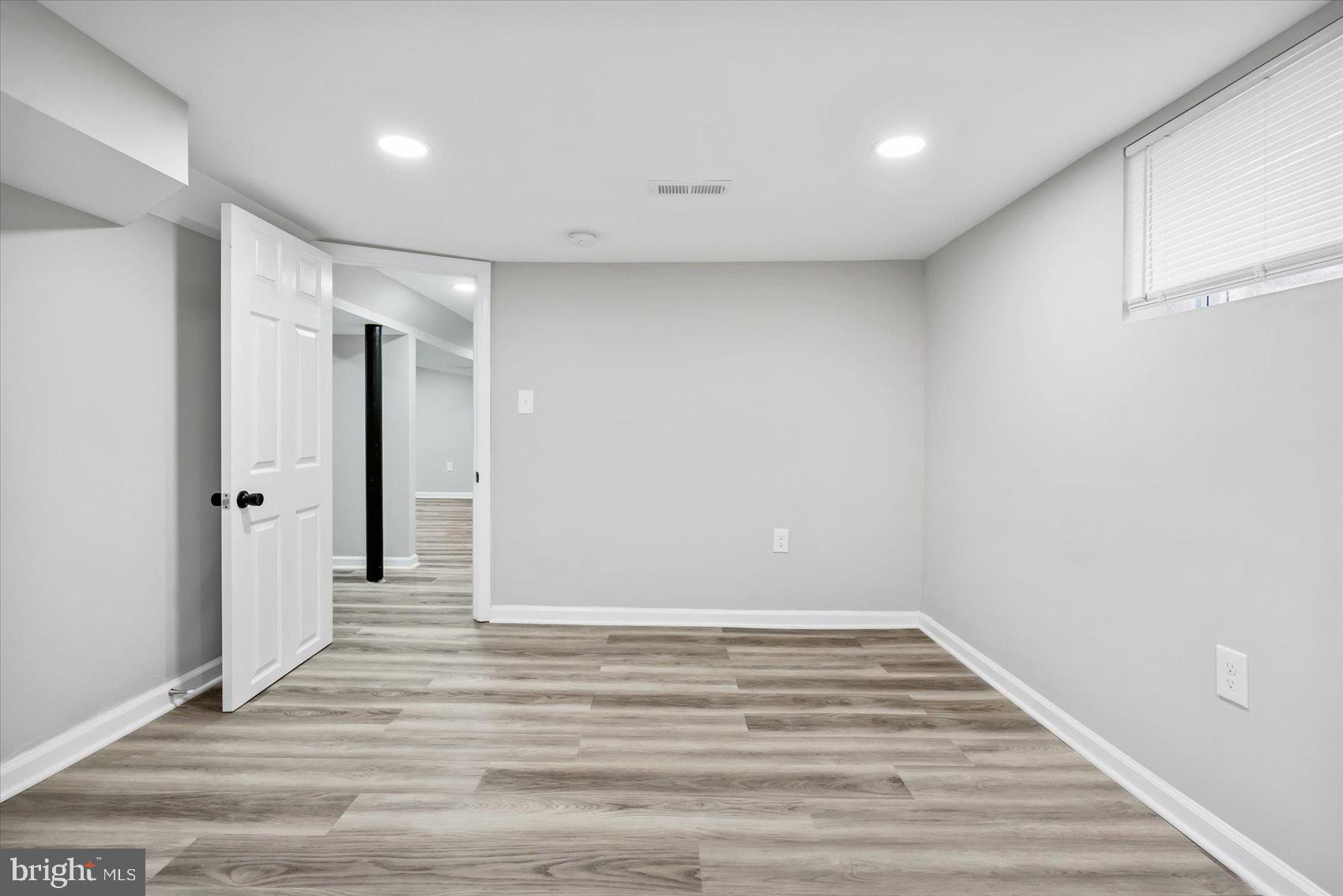 DUVALL TERRACE - Residential