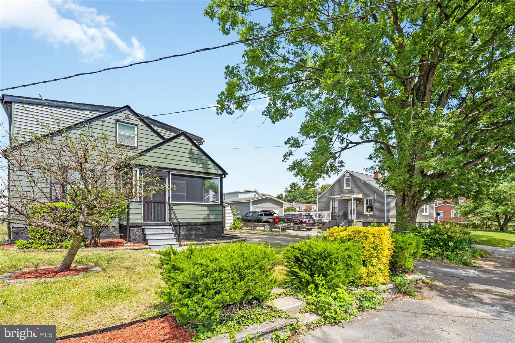 DUVALL TERRACE - Residential