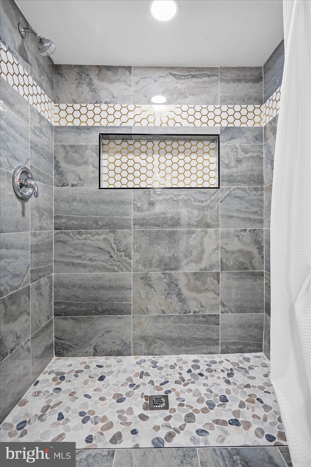 DUVALL TERRACE - Residential