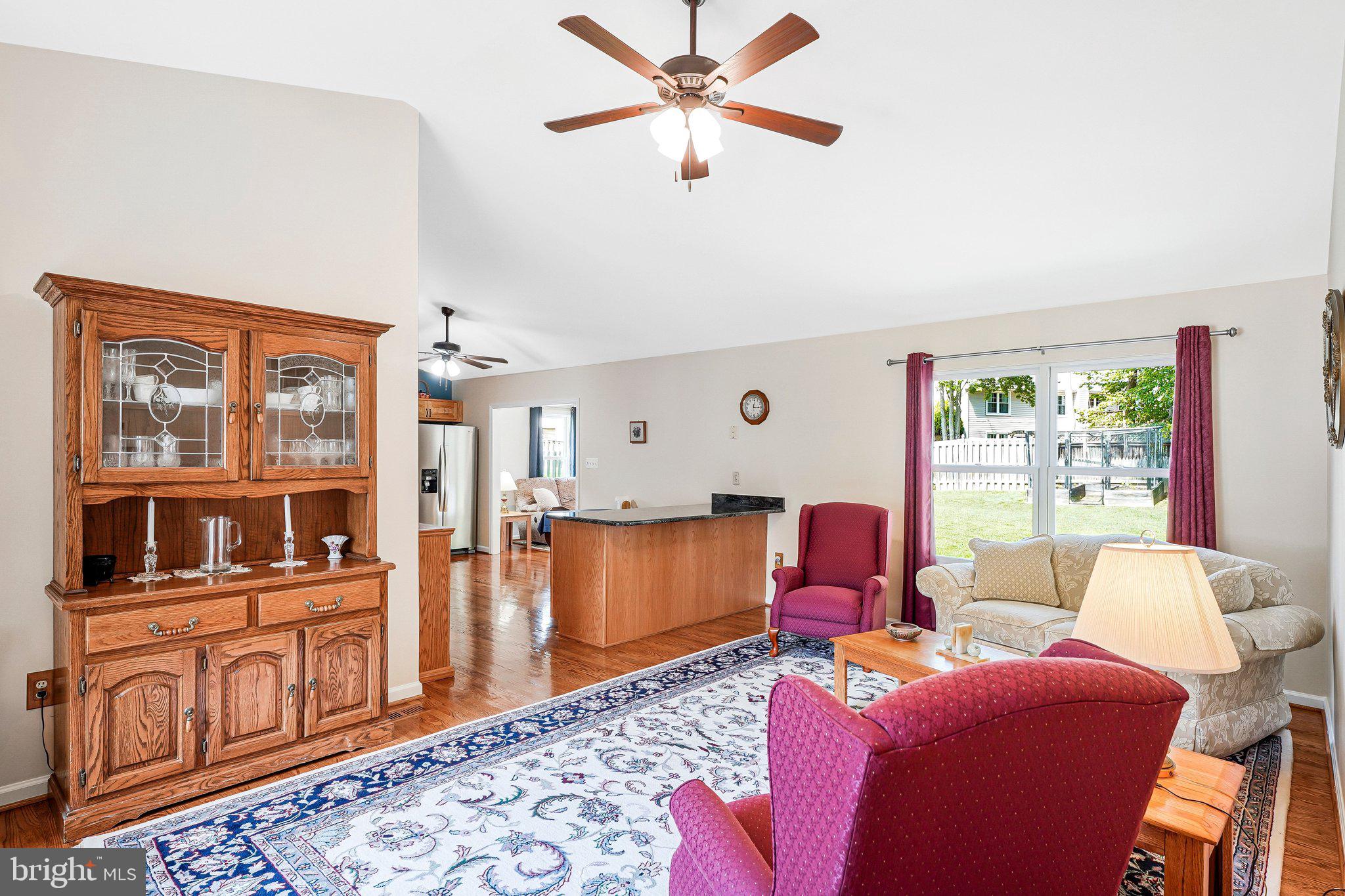 PEPPER TREE - Residential