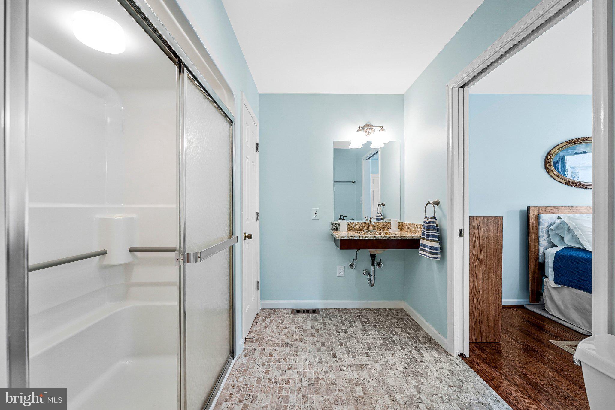 PEPPER TREE - Residential