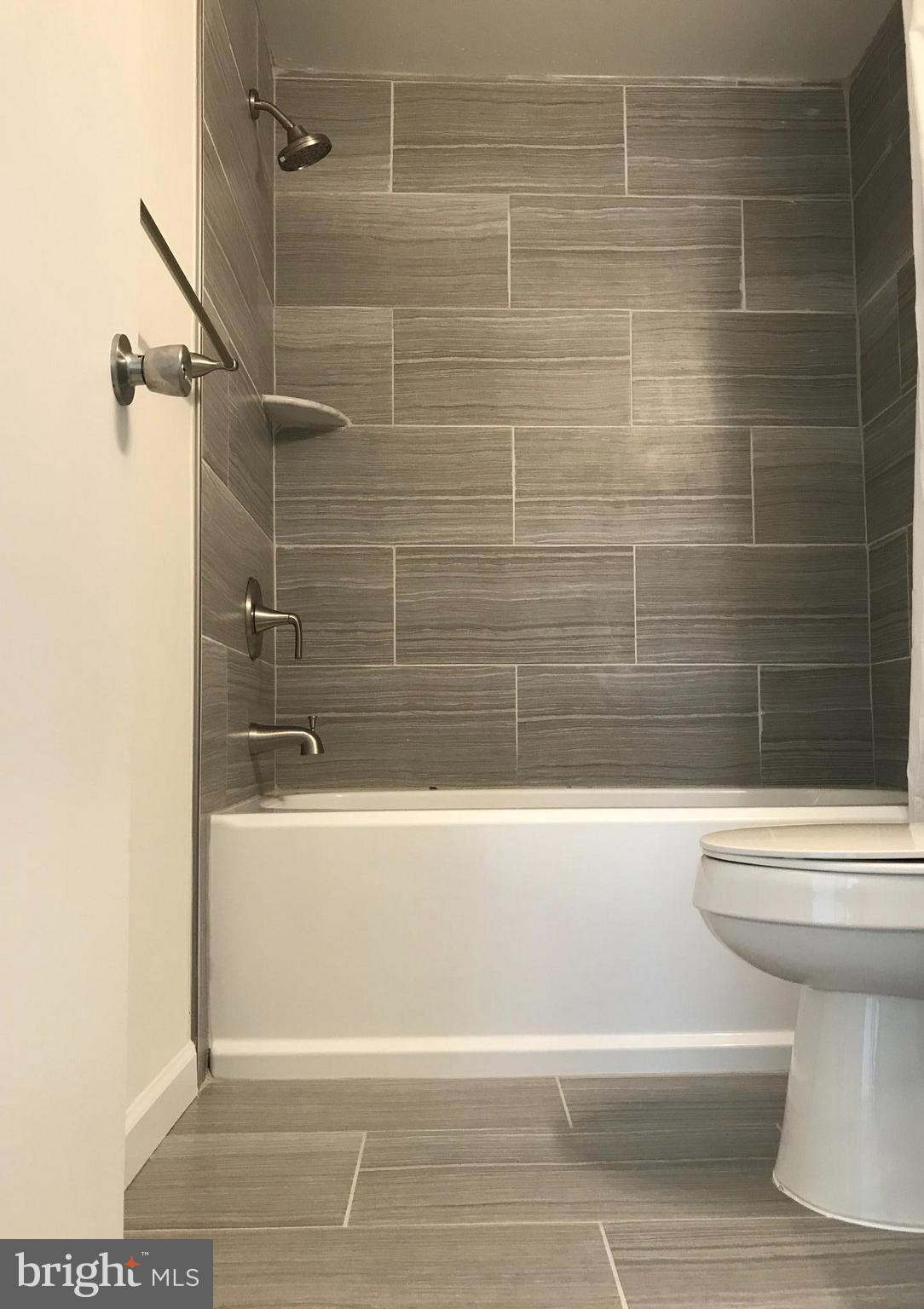 NEW ORCHARD ESTATES - Residential