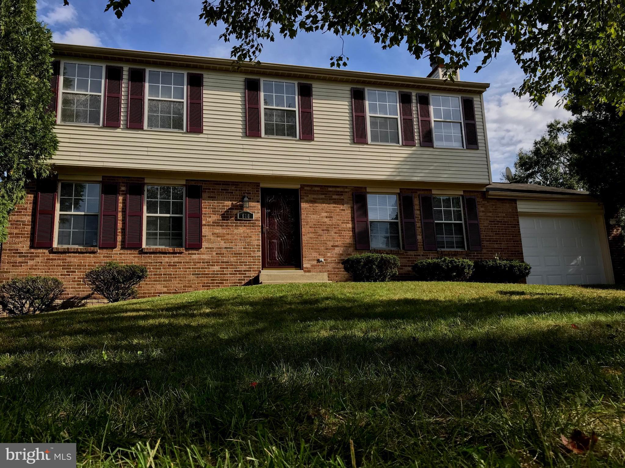 NEW ORCHARD ESTATES - Residential