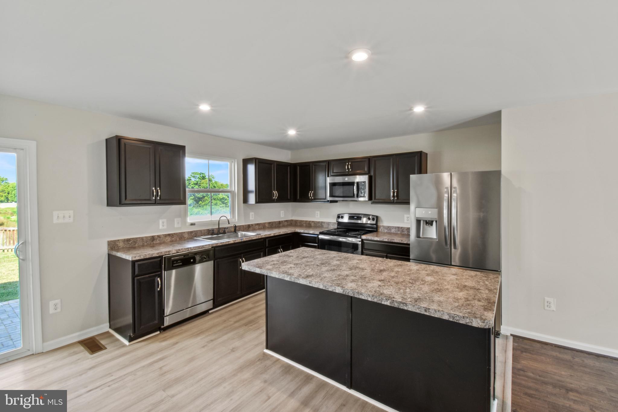 STONECREST - Residential