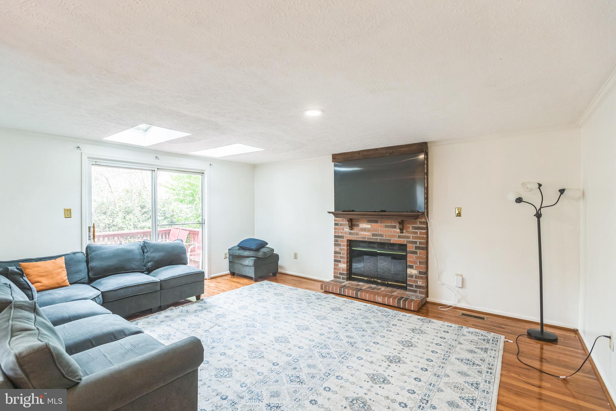 HERITAGE WOODS - Residential