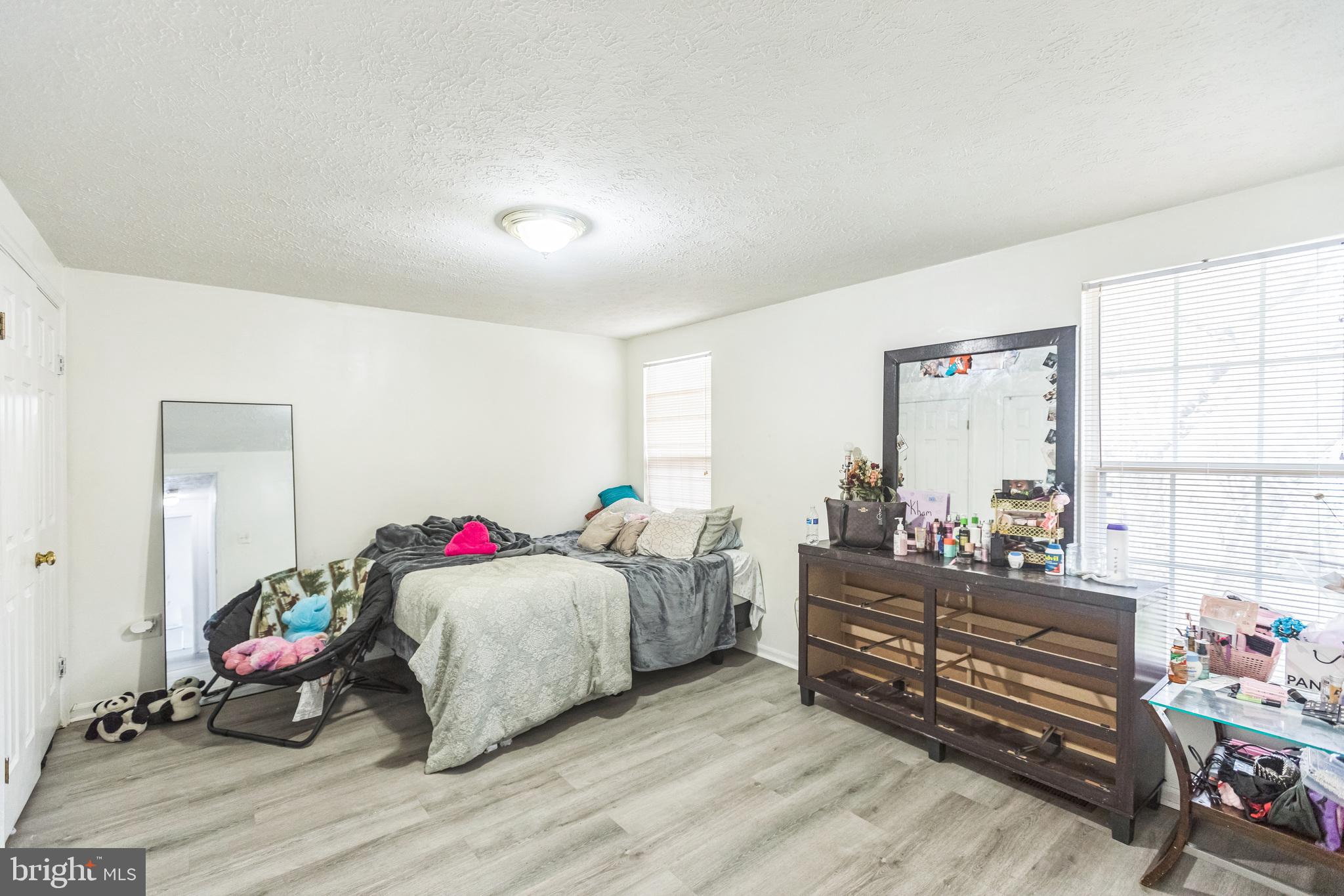 HERITAGE WOODS - Residential