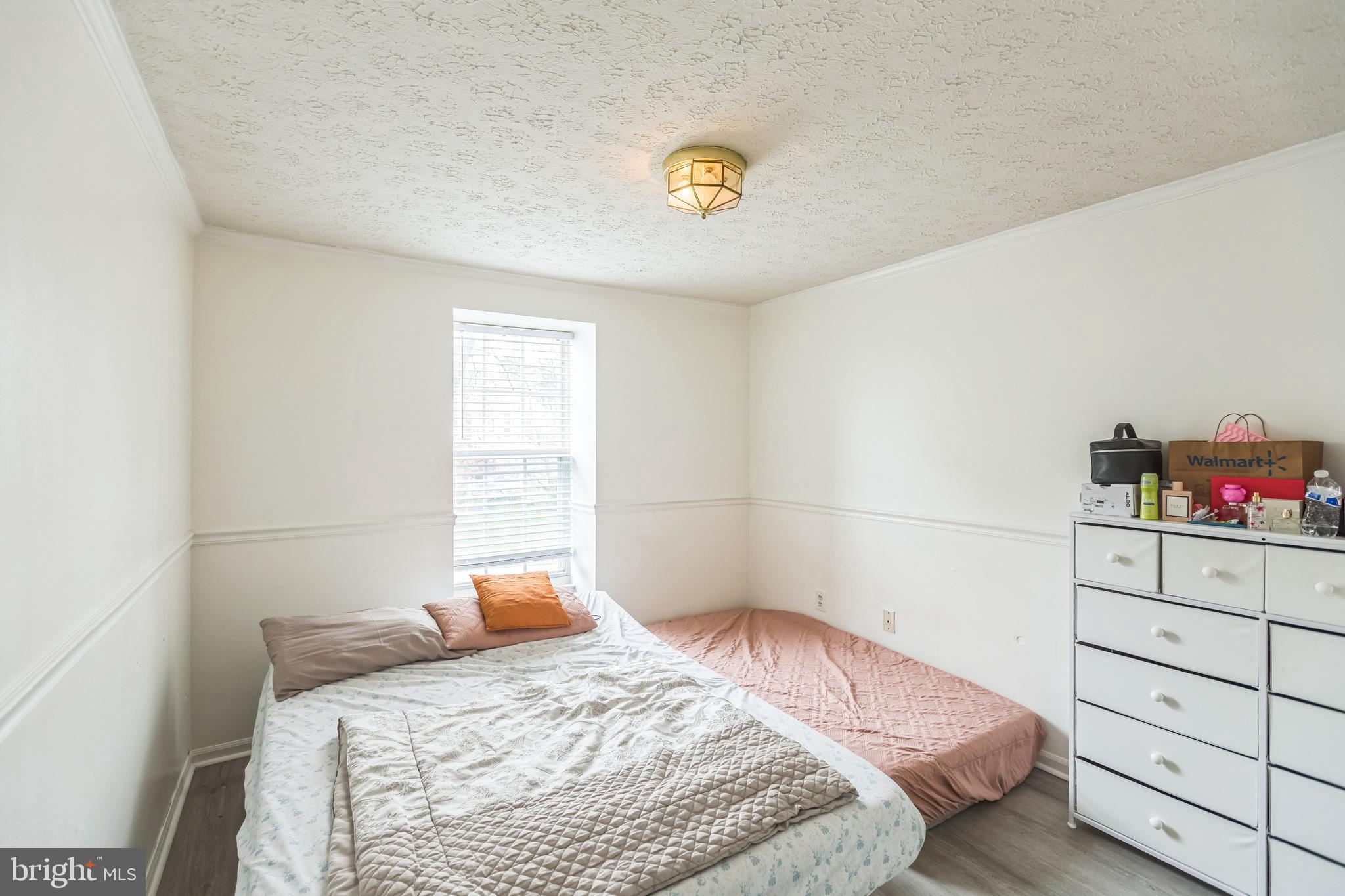 HERITAGE WOODS - Residential