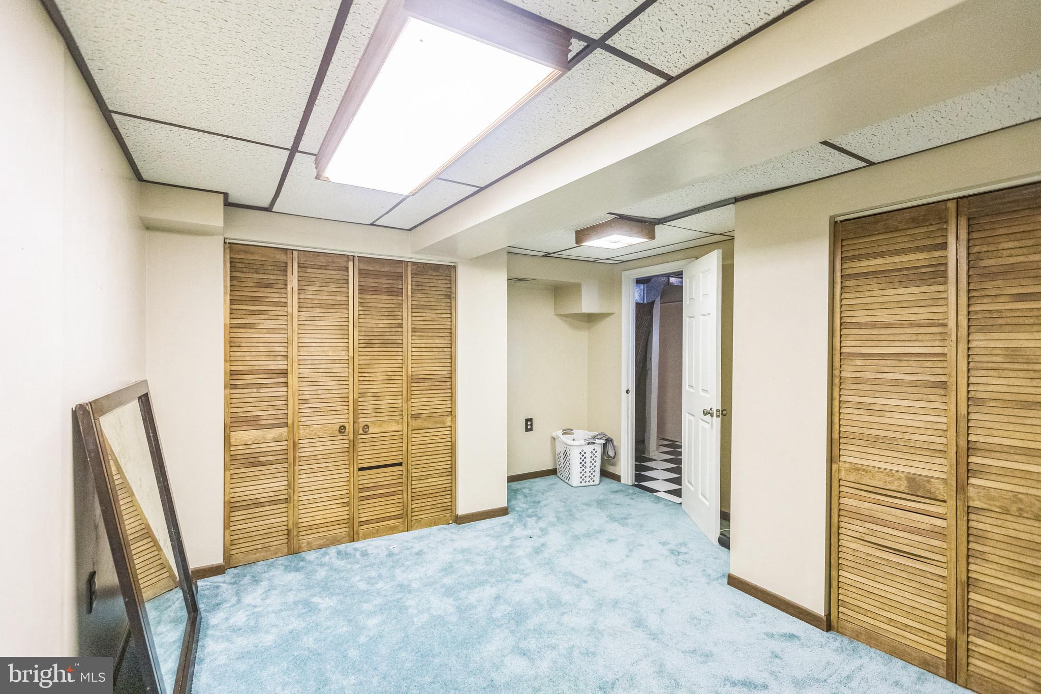 HERITAGE WOODS - Residential