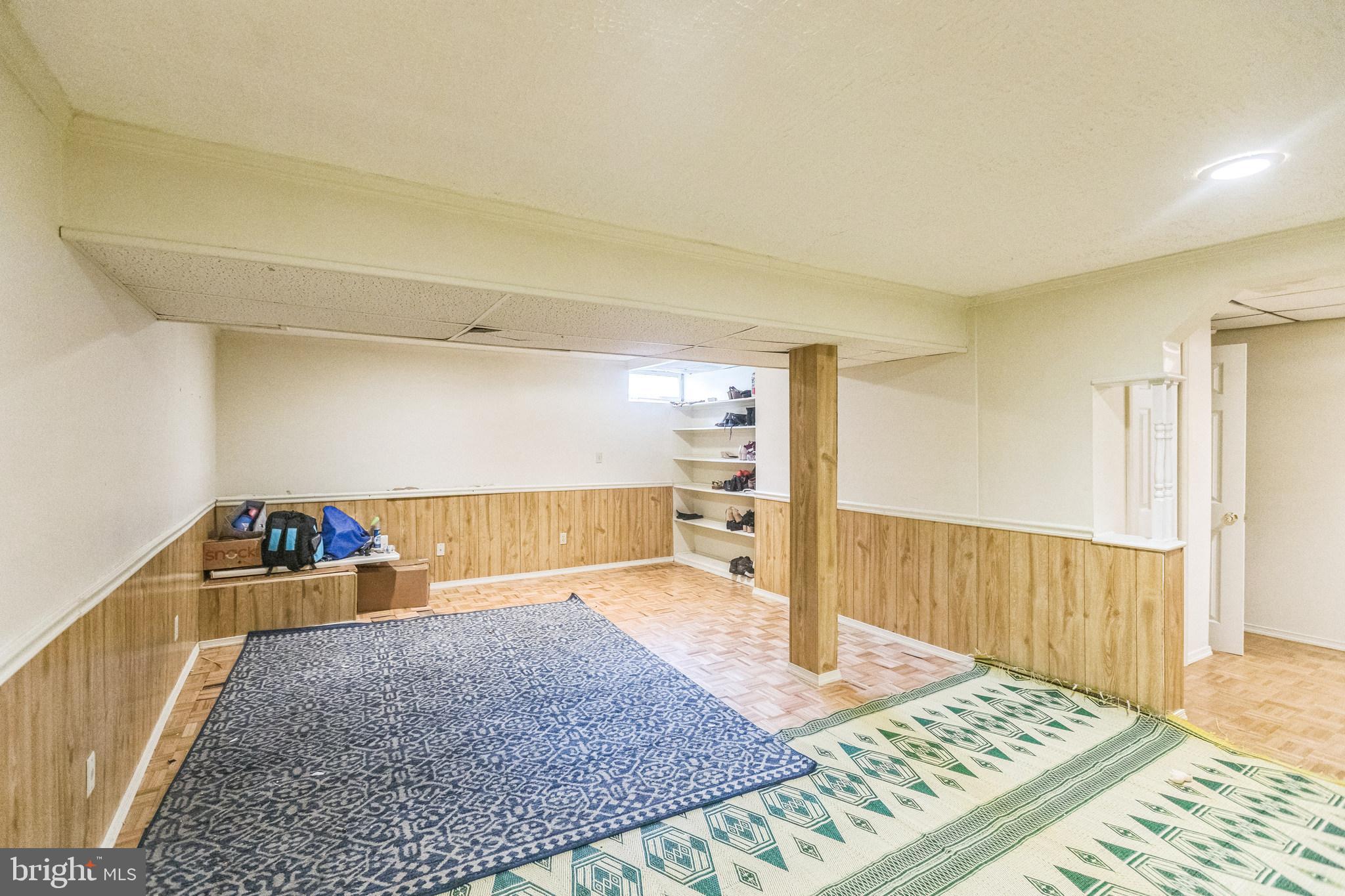 HERITAGE WOODS - Residential