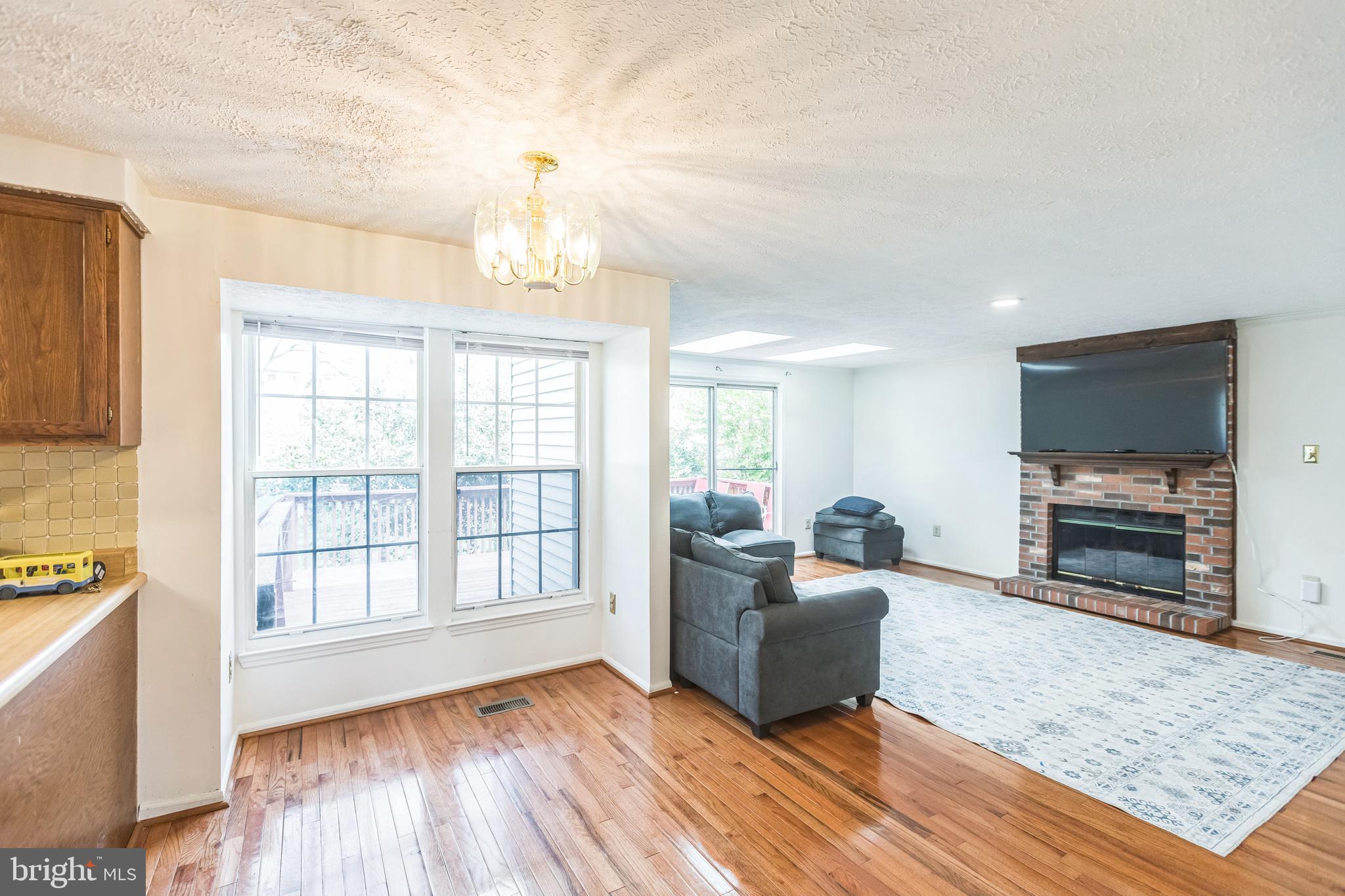 HERITAGE WOODS - Residential