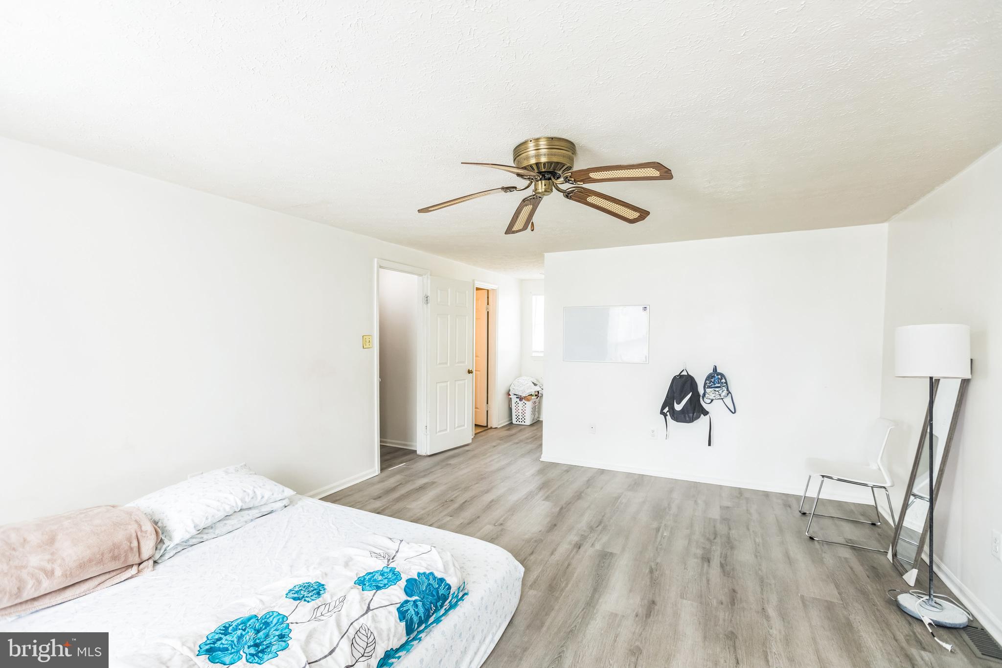 HERITAGE WOODS - Residential