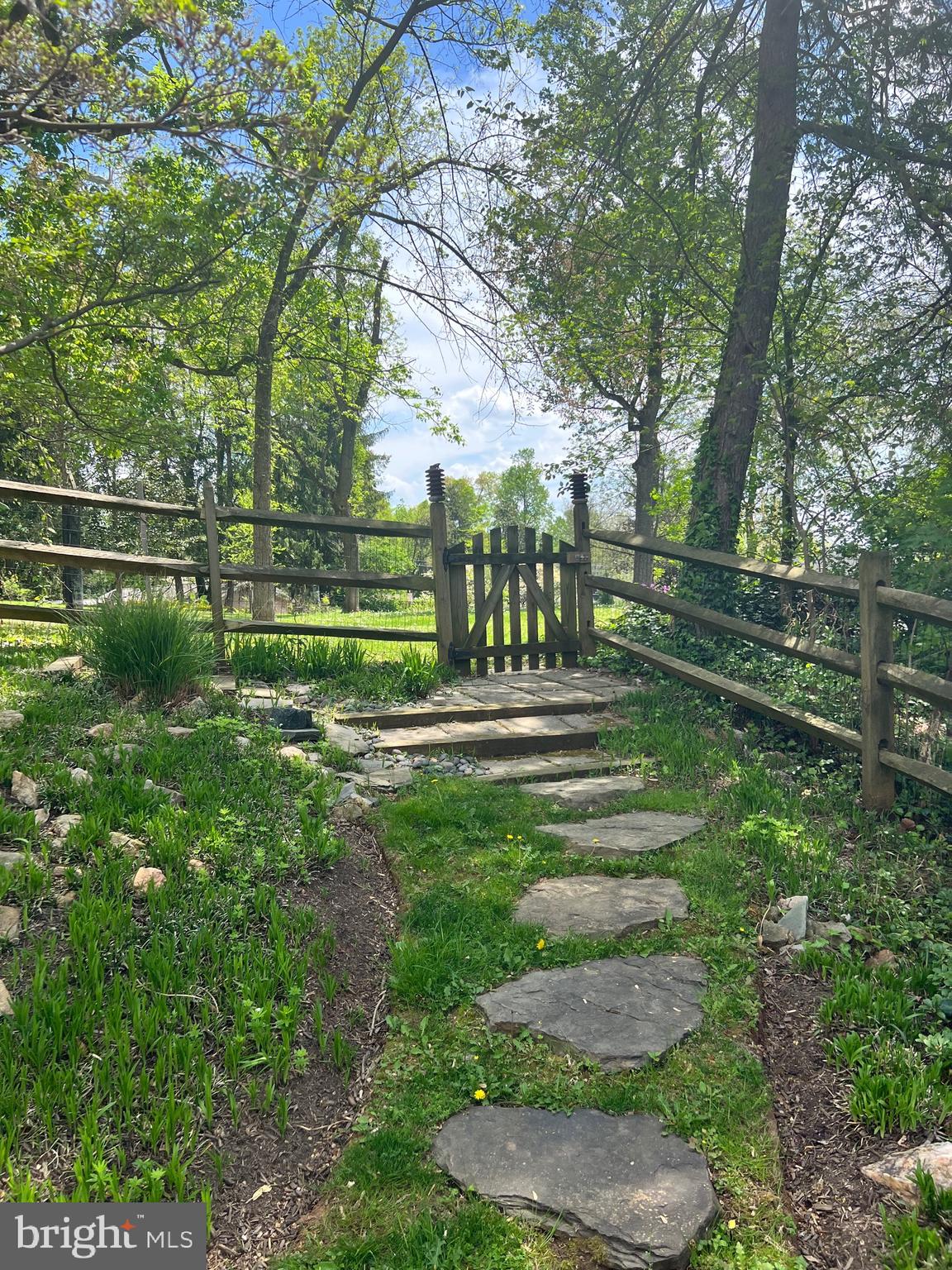 BANNOCKBURN - Residential