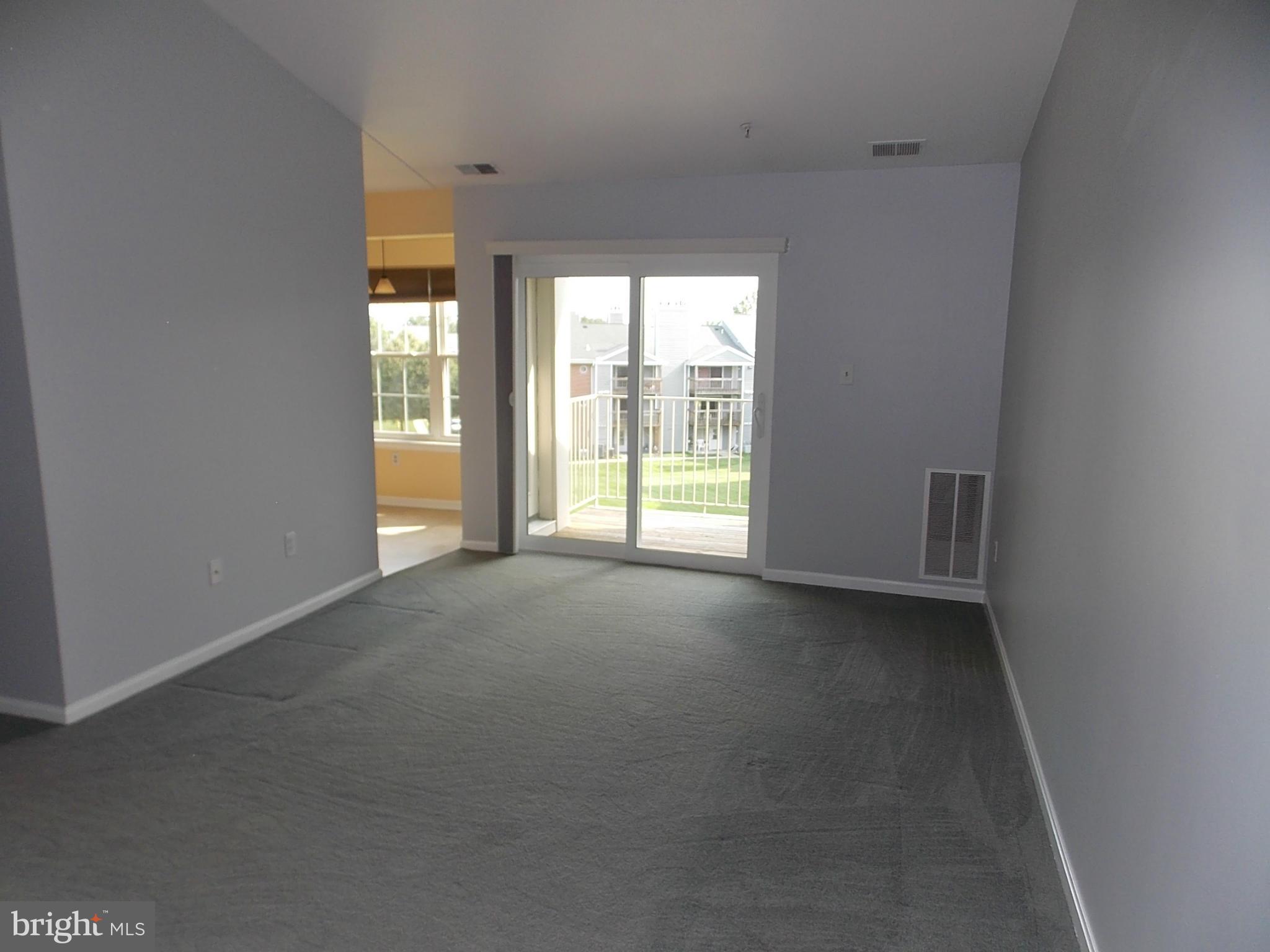 CROMWELL FOUNTAIN - Residential Lease