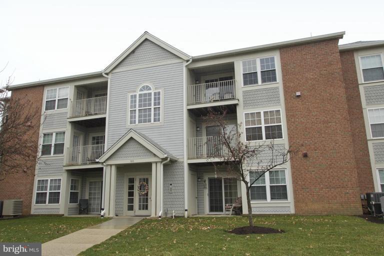 CROMWELL FOUNTAIN - Residential Lease