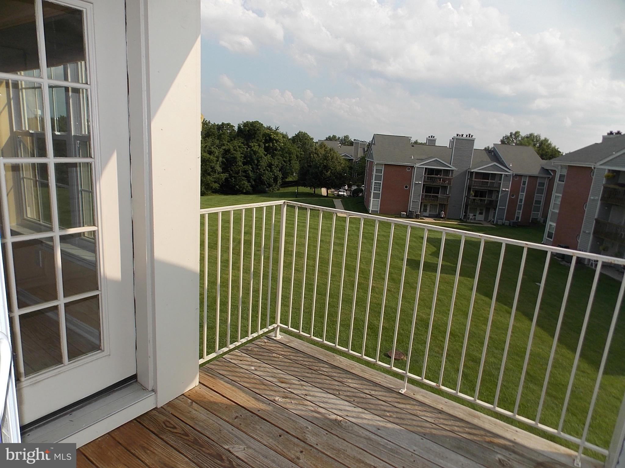 CROMWELL FOUNTAIN - Residential Lease