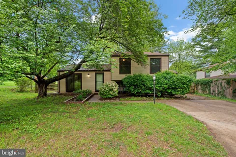 6746 Pyramid Way, Columbia, MD MLS: MDHW2052476