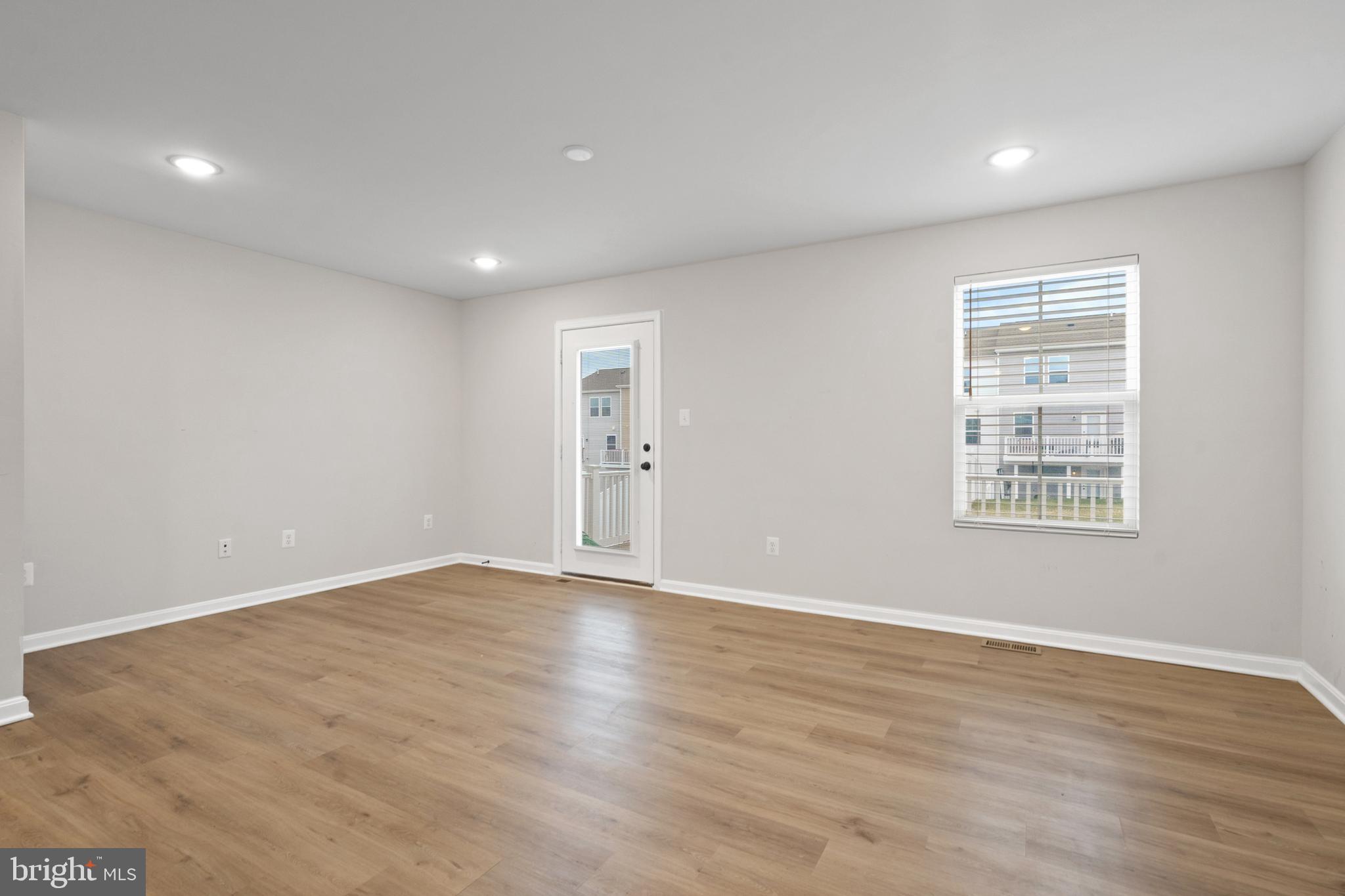 DILLON FARM - Residential