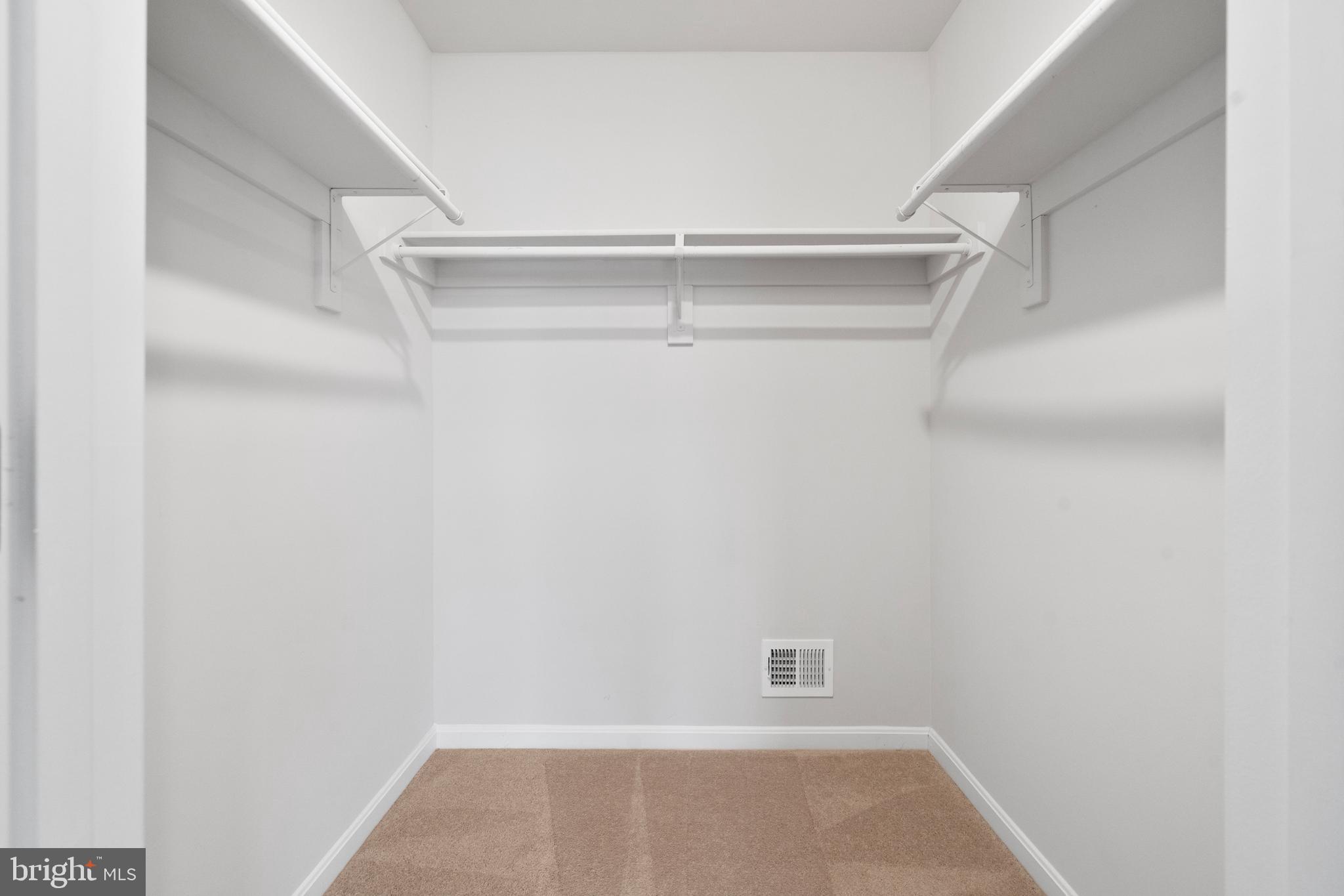 DILLON FARM - Residential