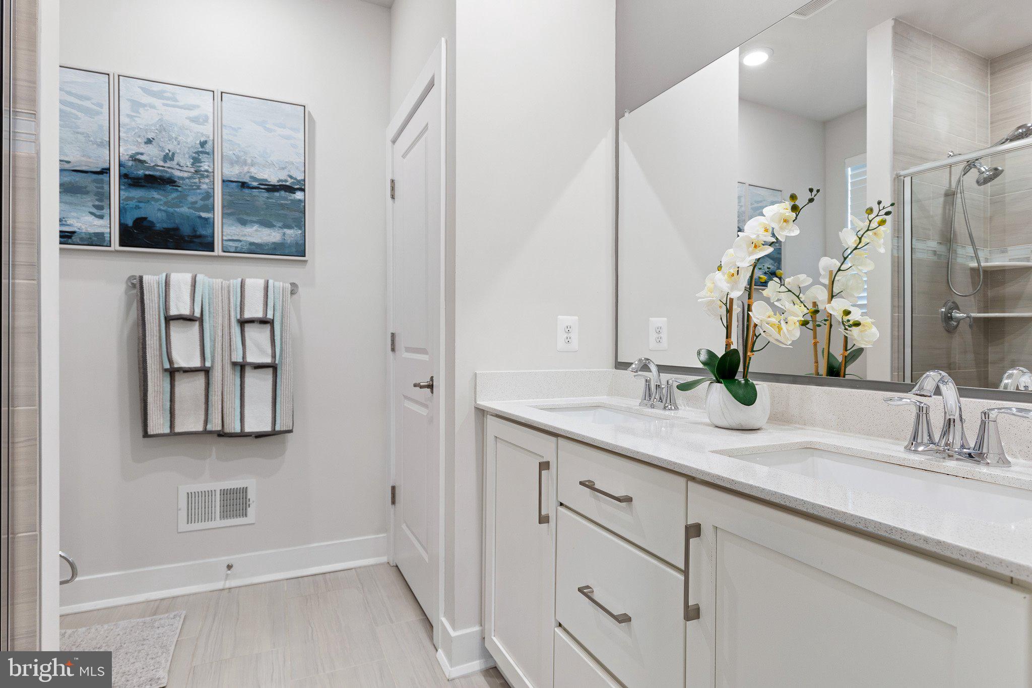 THE CASCADES - Residential