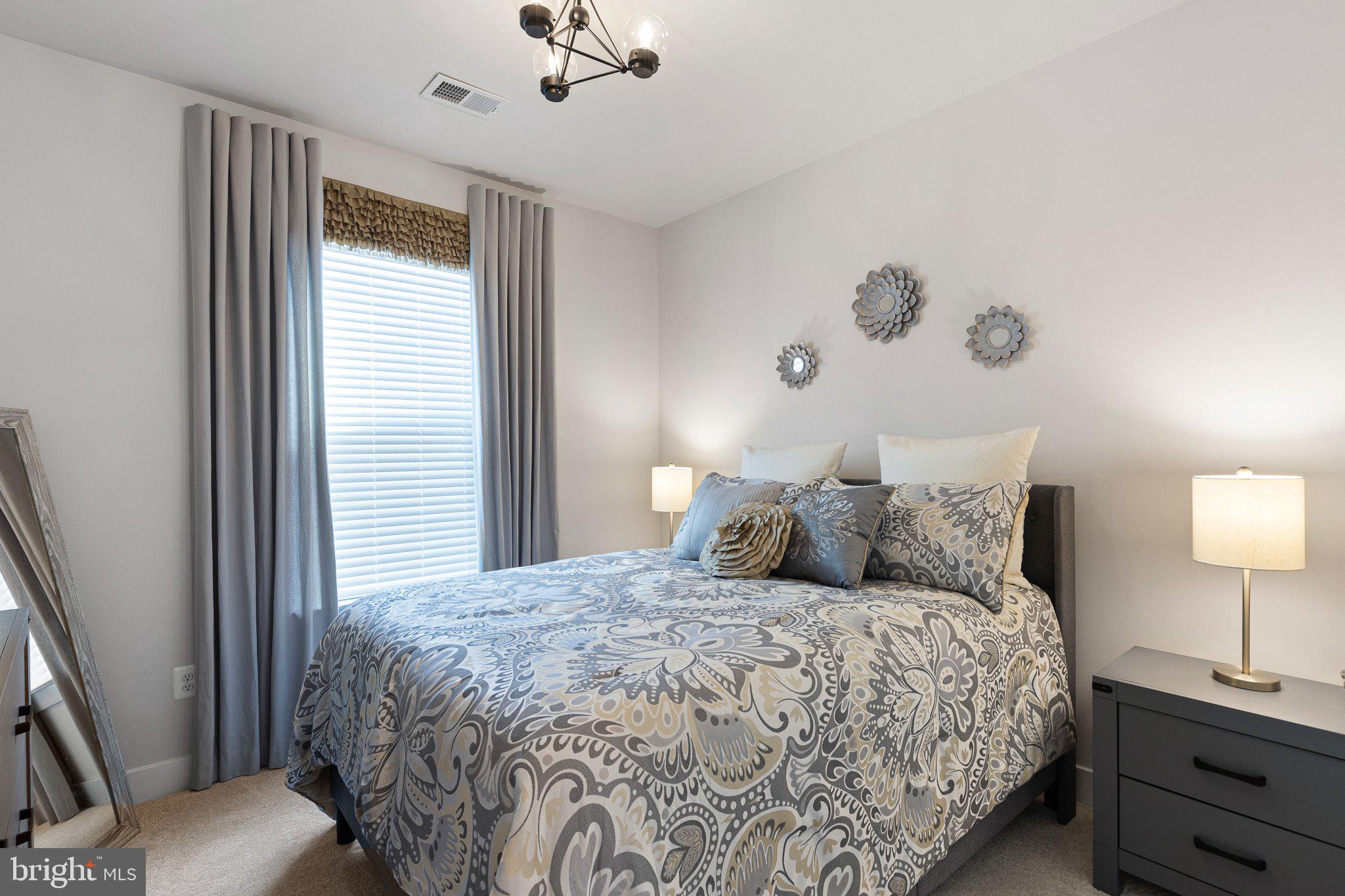 THE CASCADES - Residential