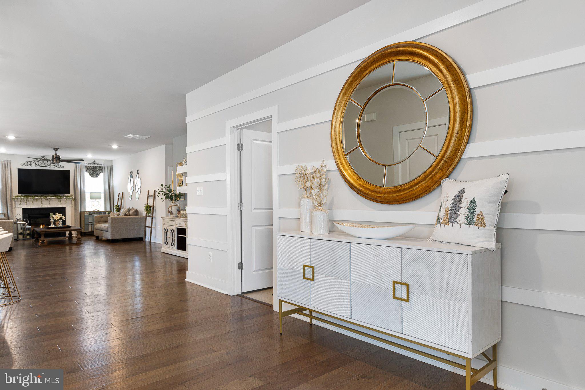 THE CASCADES - Residential