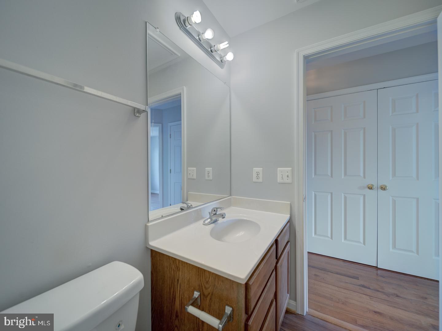 PARADISE - Residential Lease