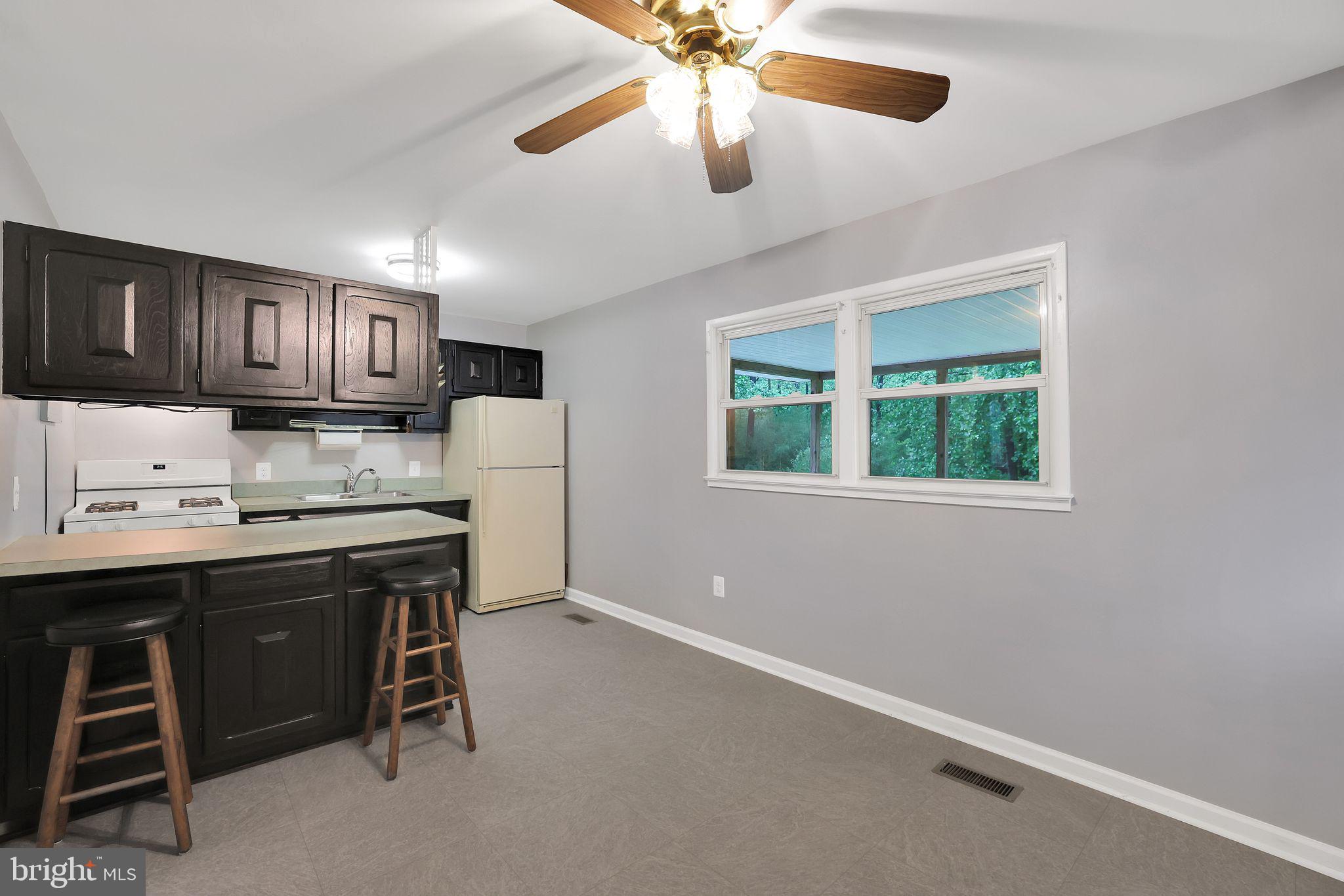 3819 CORONA LANE