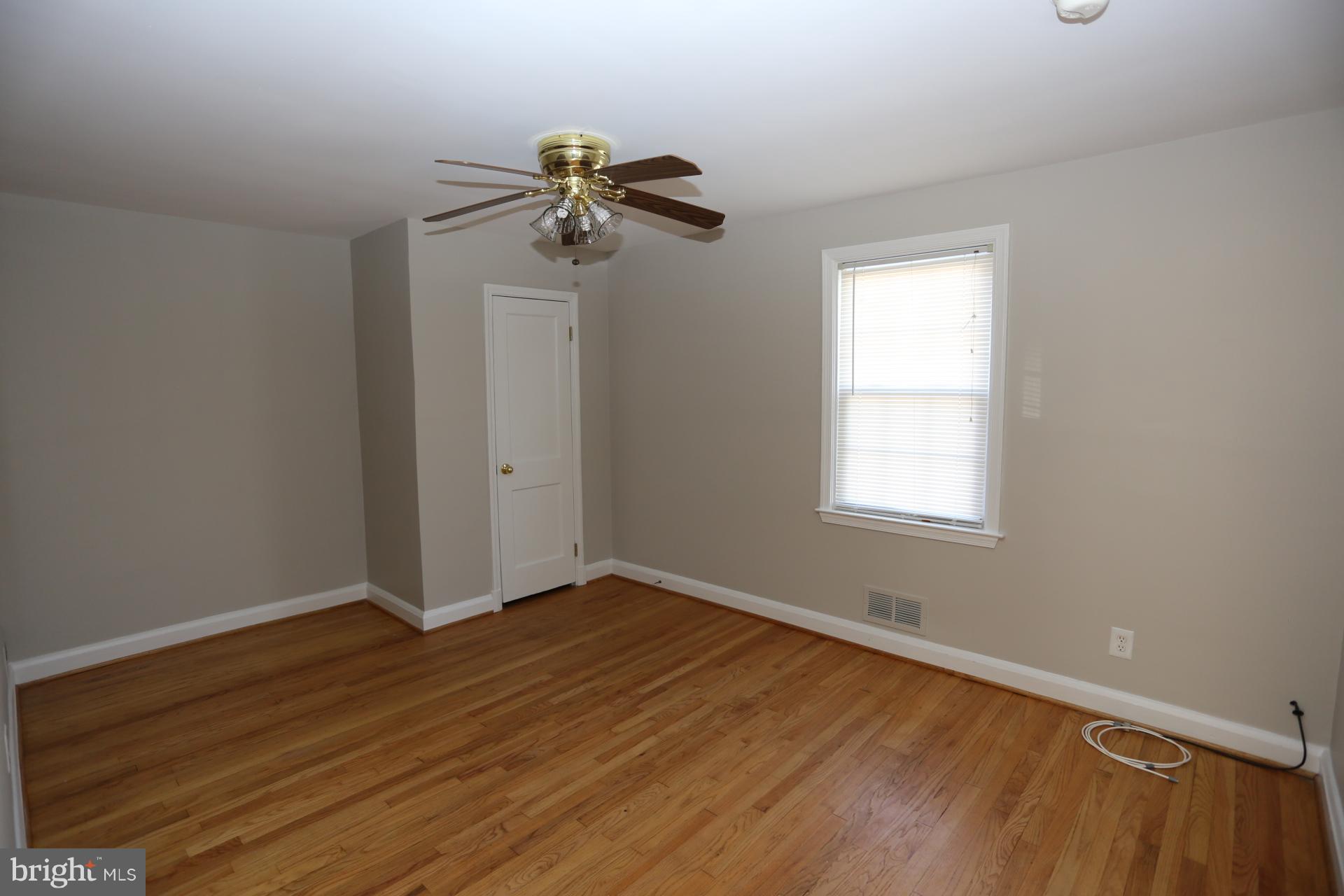 BELAIR-EDISON - Residential Lease