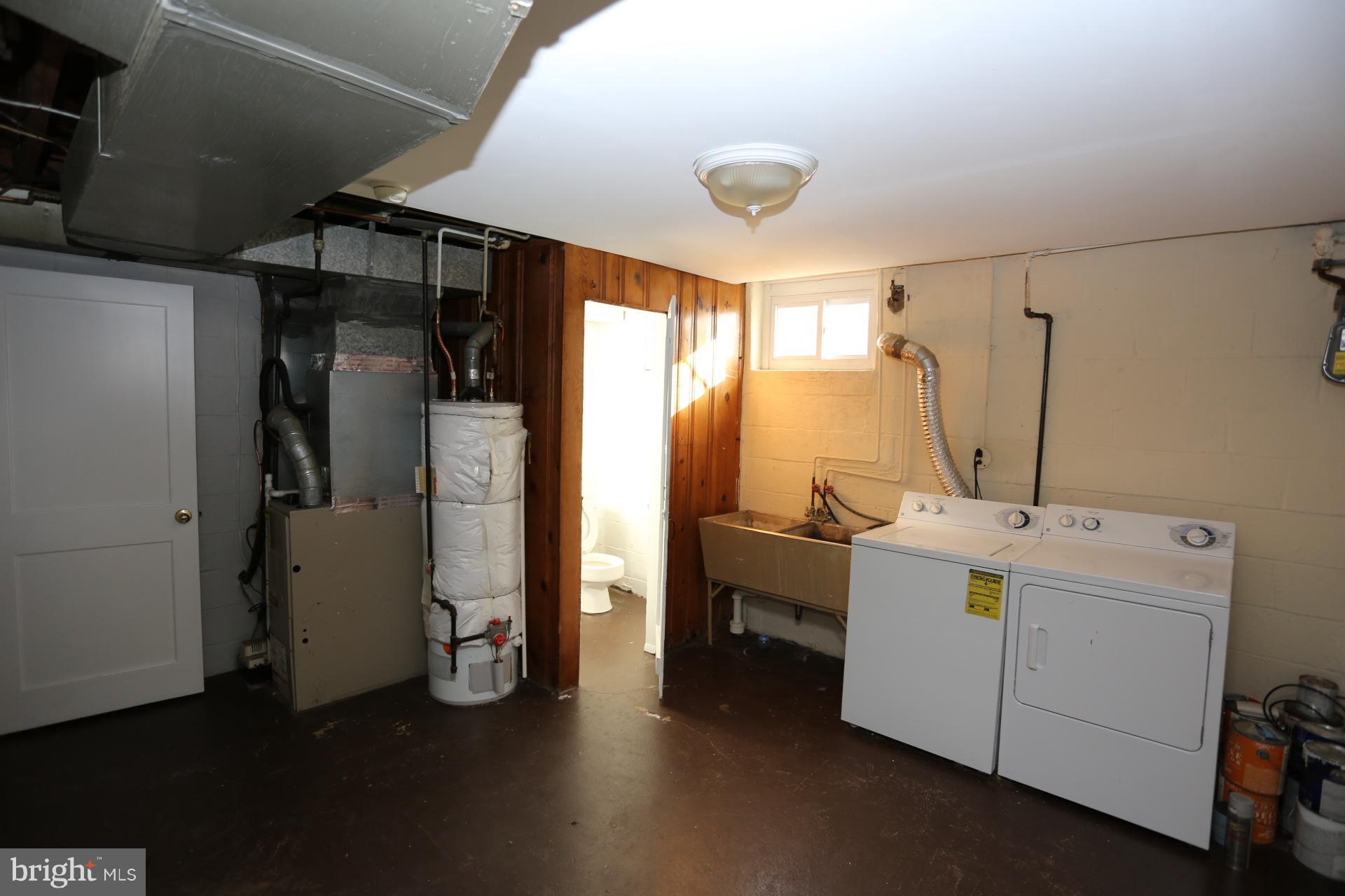 BELAIR-EDISON - Residential Lease